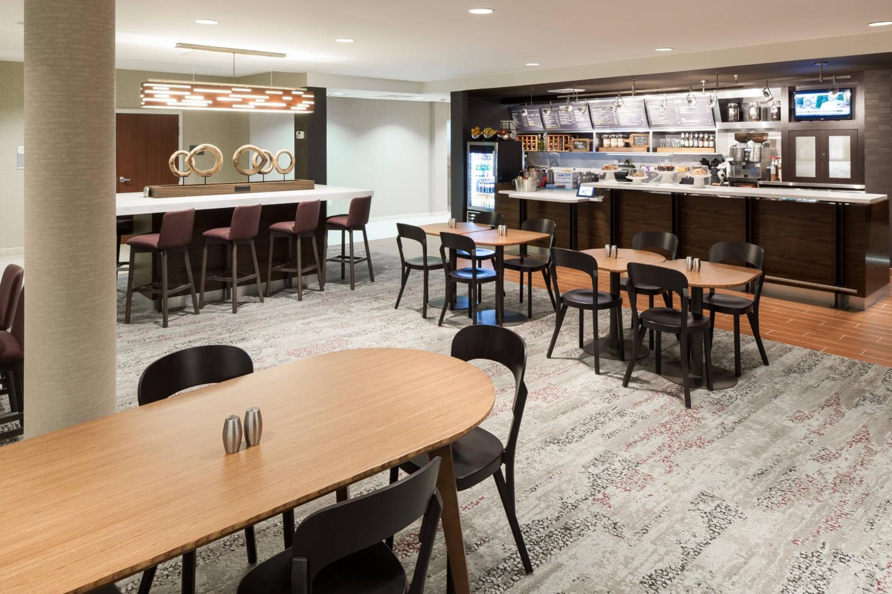 Hattiesburg Vacations - Courtyard by Marriott Hattiesburg - Property Image 33