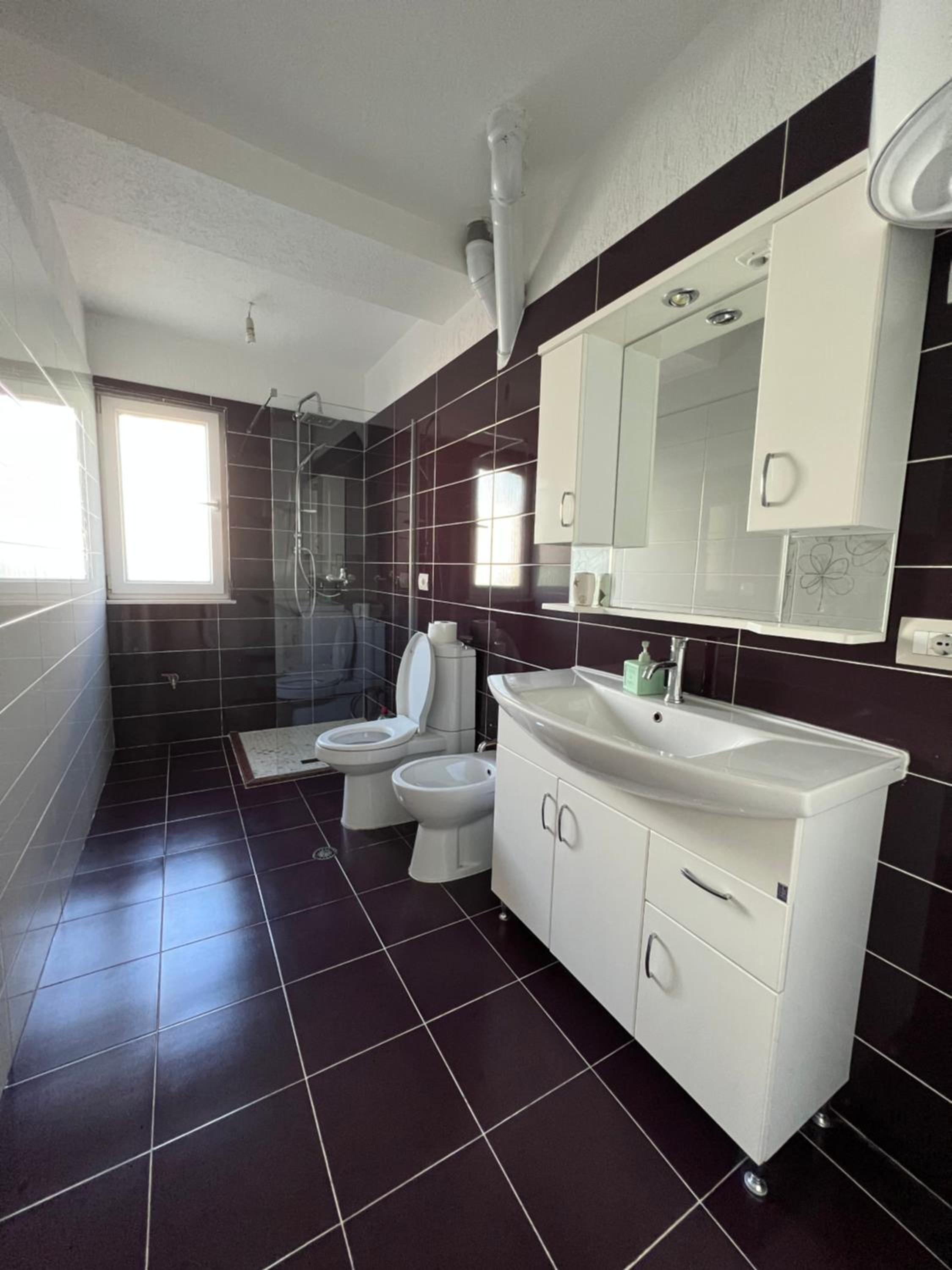 Kukes Apartment Hotel