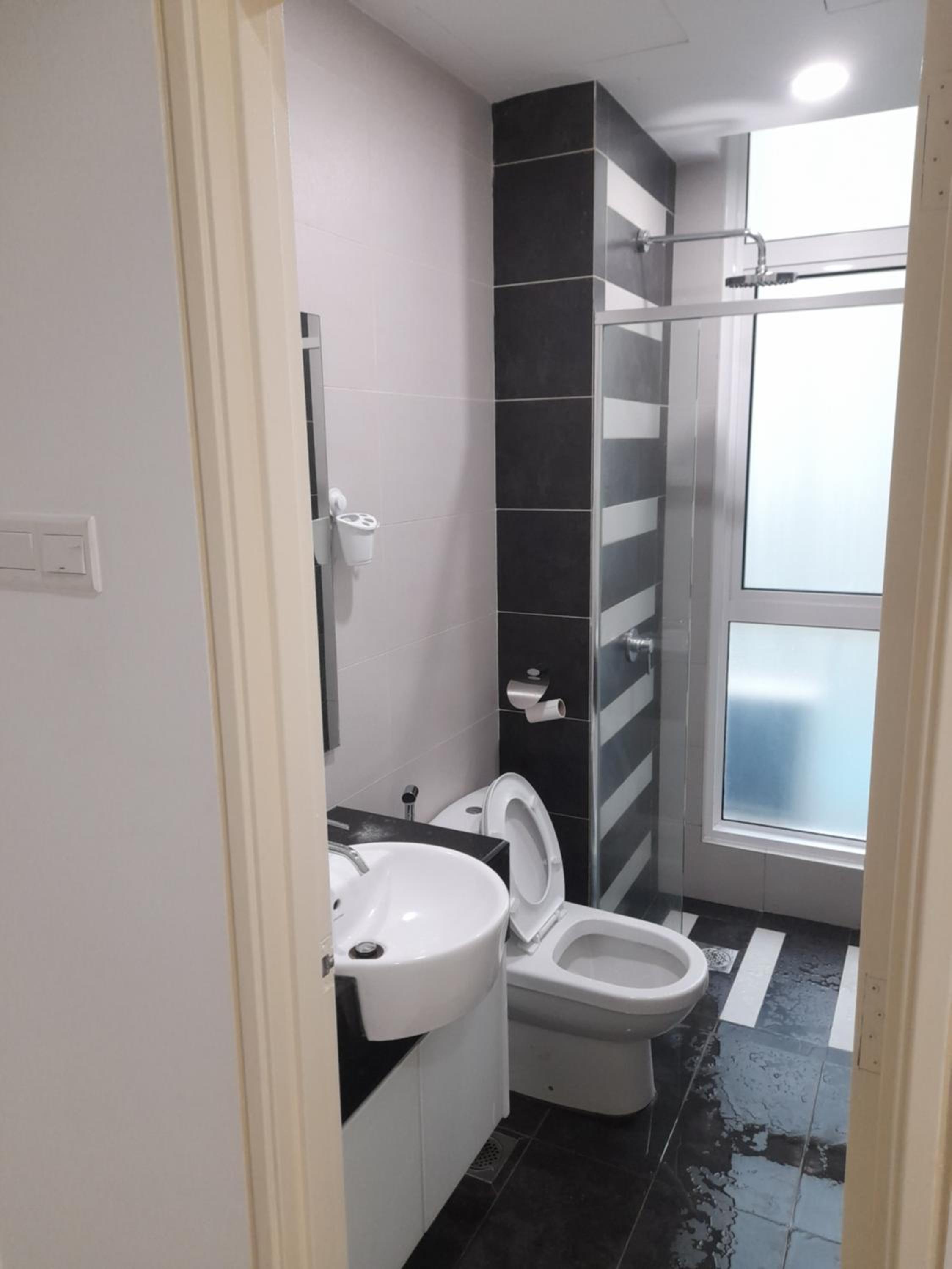 NiceHomyStay@Central Residence Sg.Besi