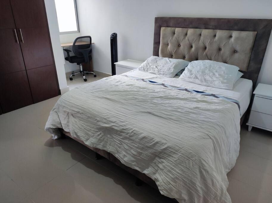 Hermoso apartamento, vista con entorno natural.