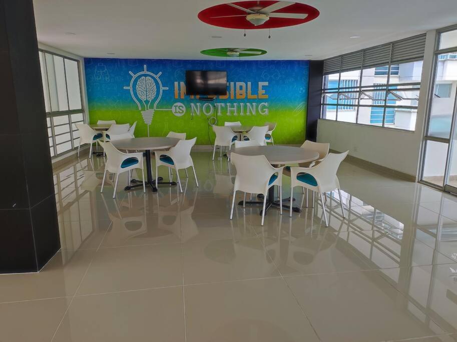 Hermoso apartamento, vista con entorno natural.