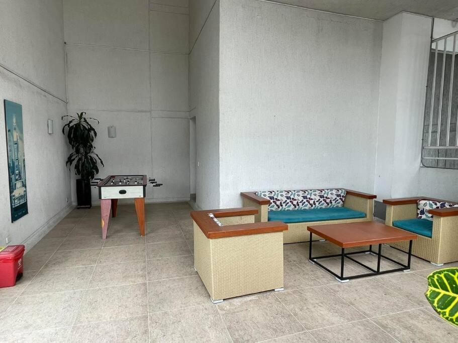Hermoso apartamento, vista con entorno natural.