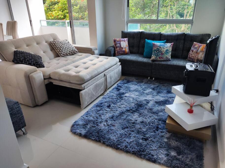 Hermoso apartamento, vista con entorno natural.