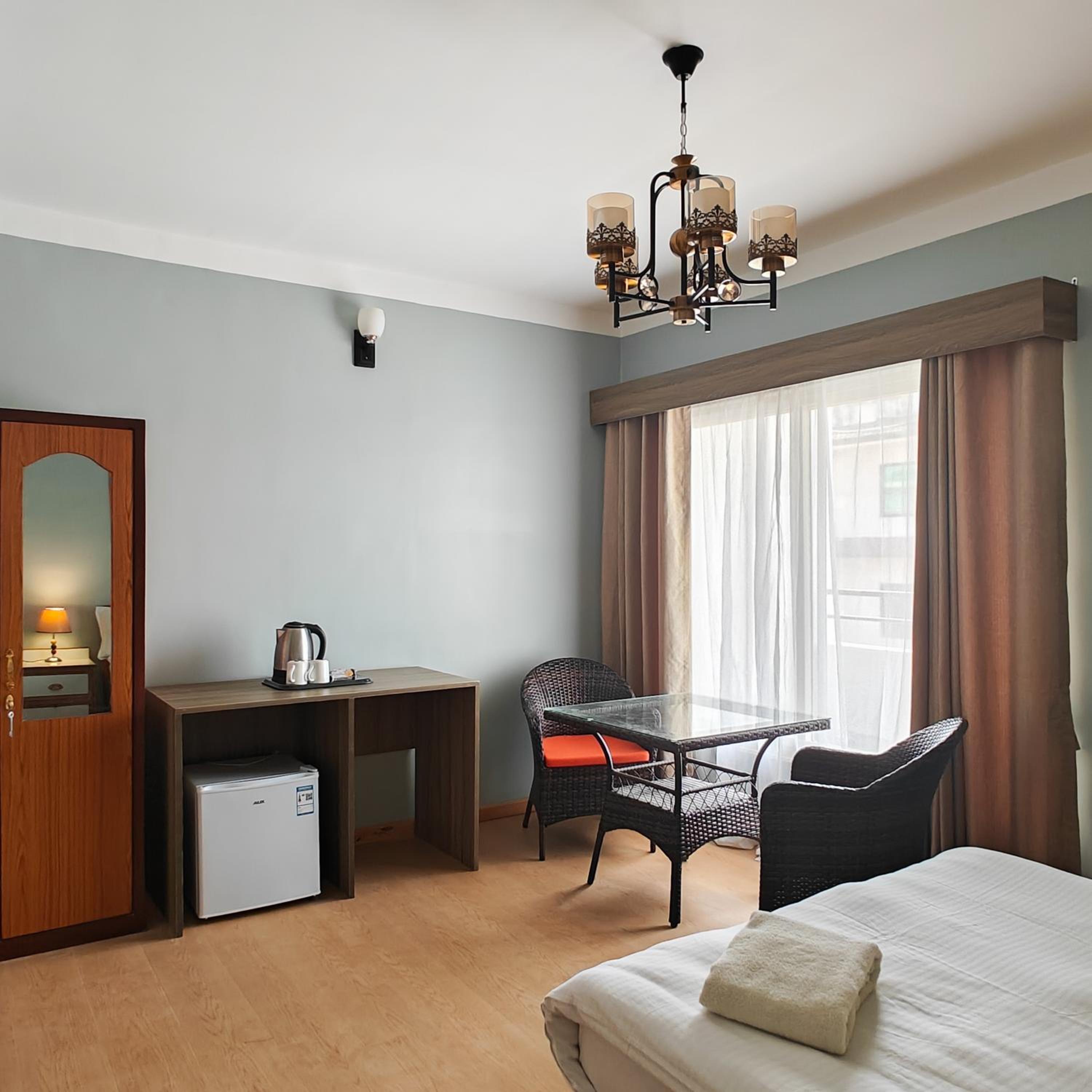 hotel room