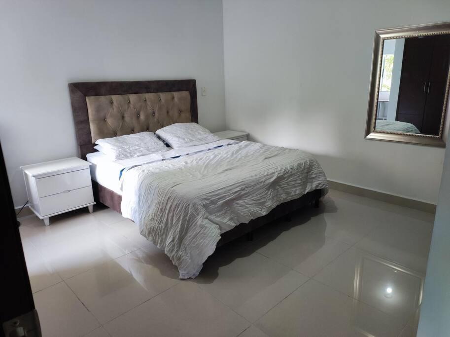Hermoso apartamento, vista con entorno natural.