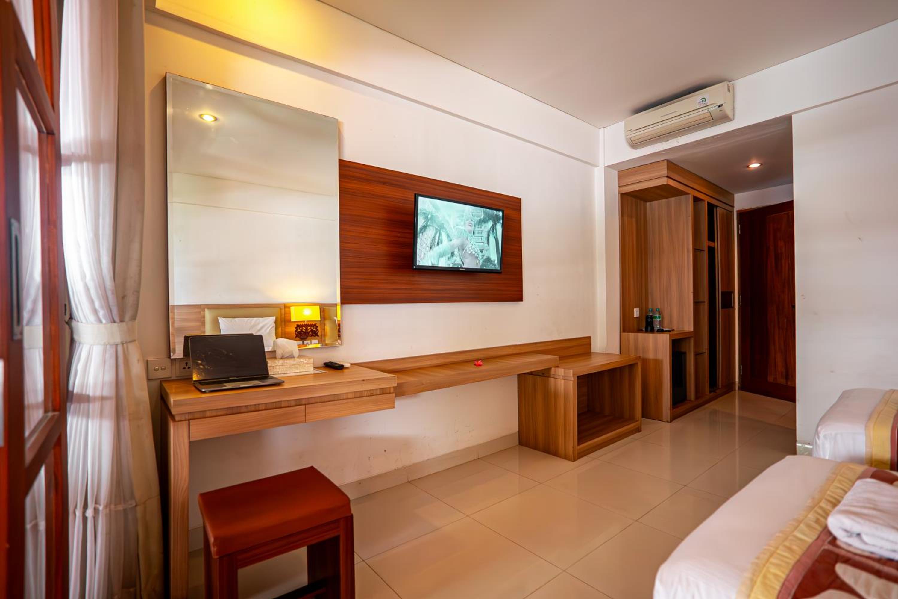 Bali Summer Hotel by Amerta 11