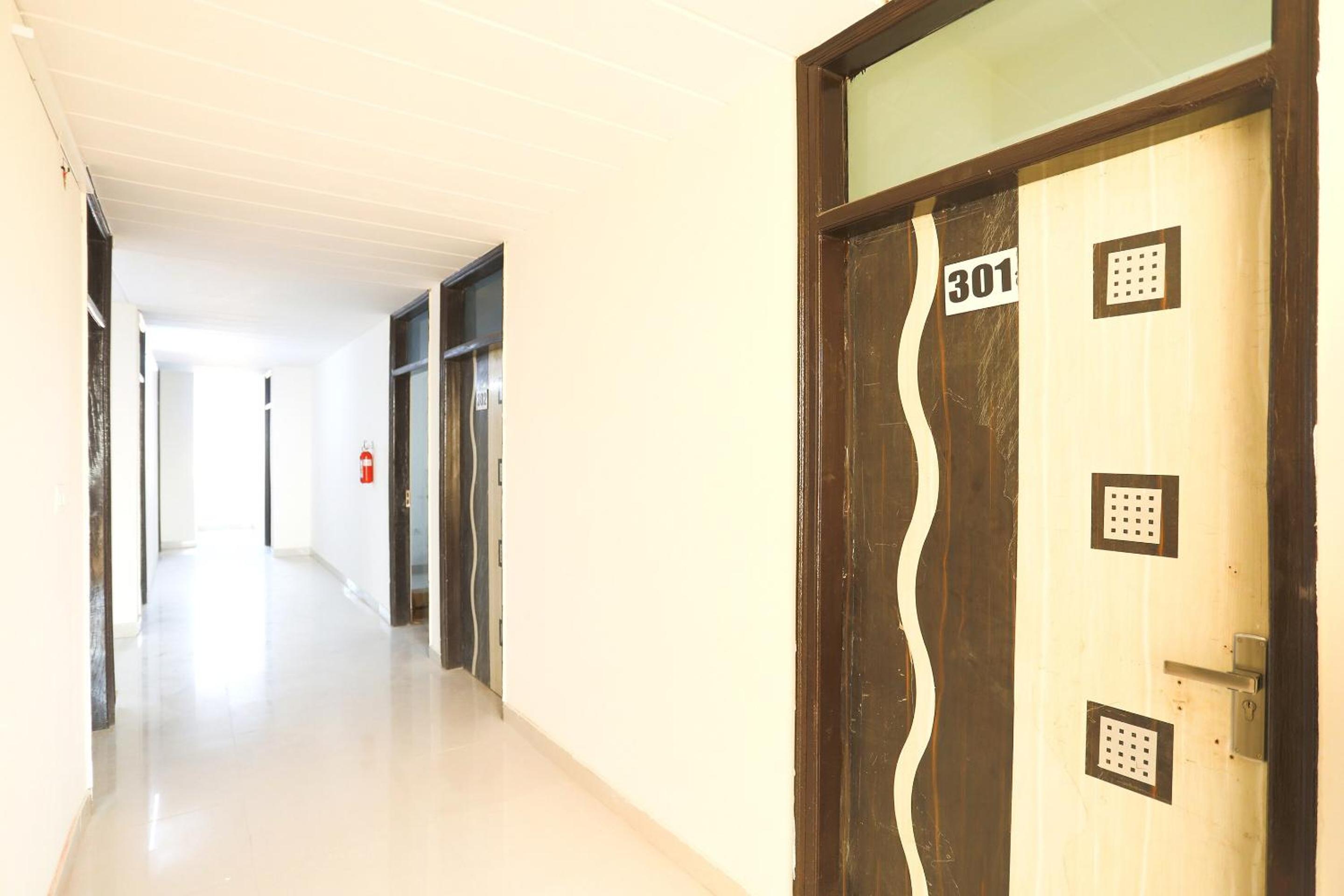 Hotel O Rajmahal Residency Hotel view 5