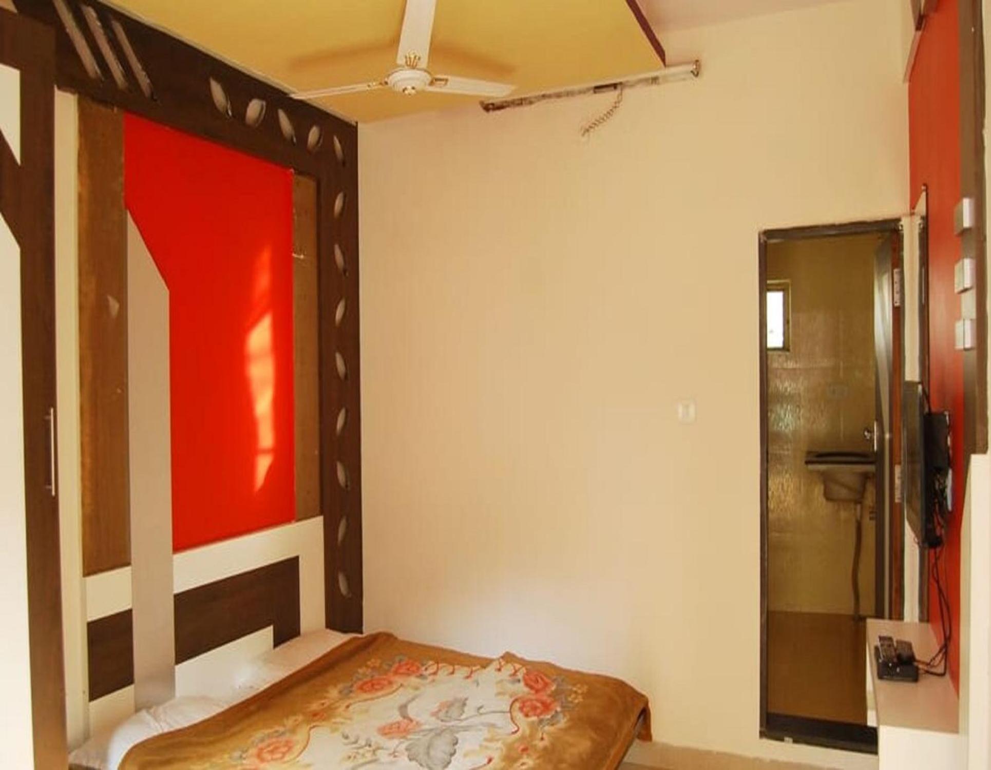 Hemprabha B&B Homestay by StayApart