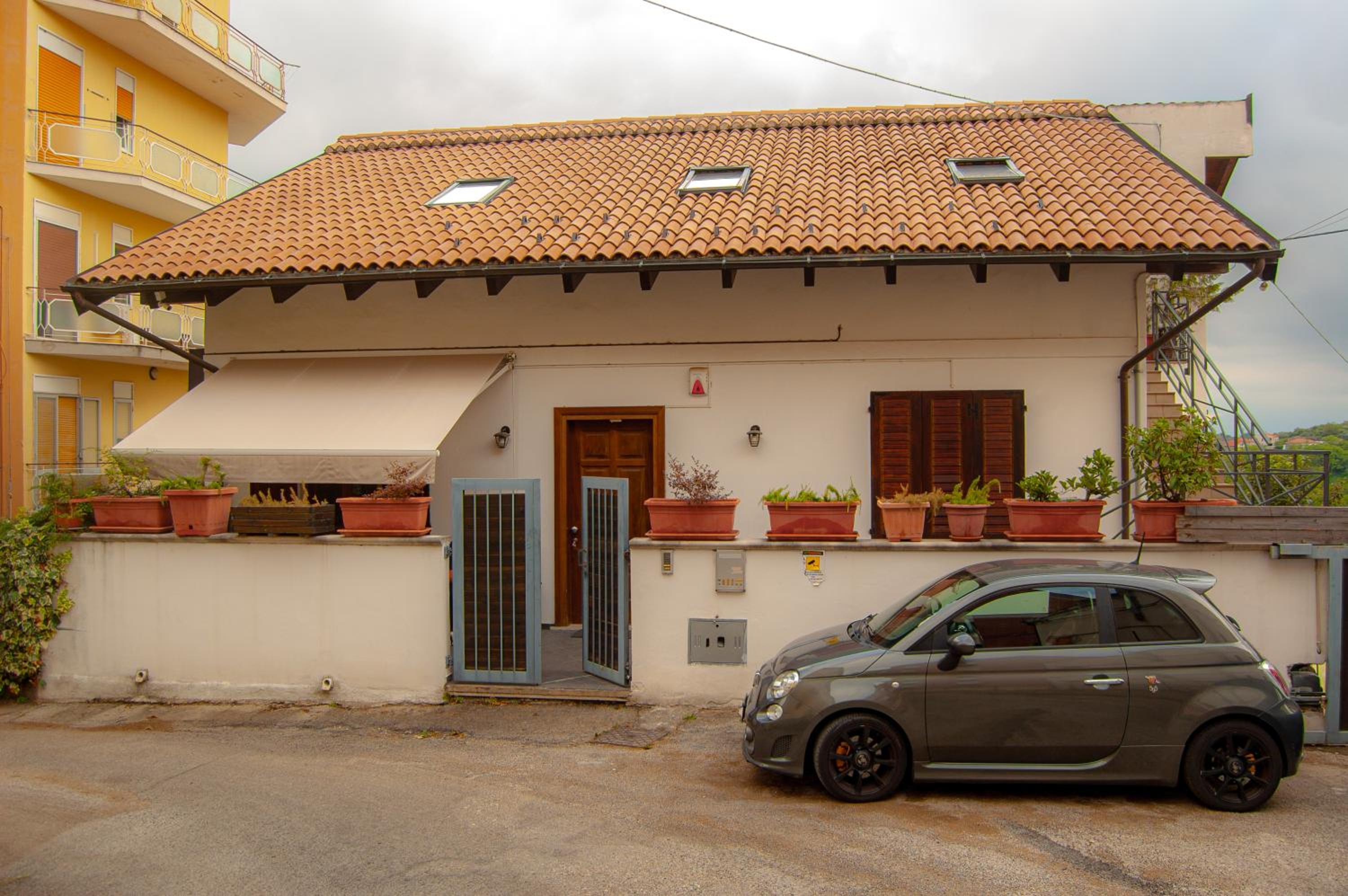 Casa Francesca quiete e cortesia - Via San Camillo de Lellis, 56 Chieti- view 2