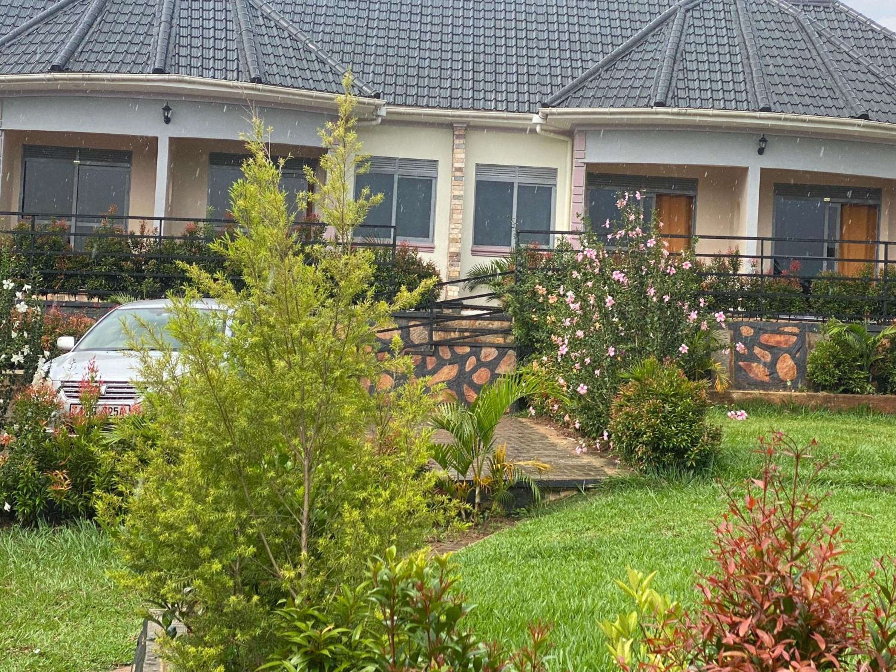 Photo 21
