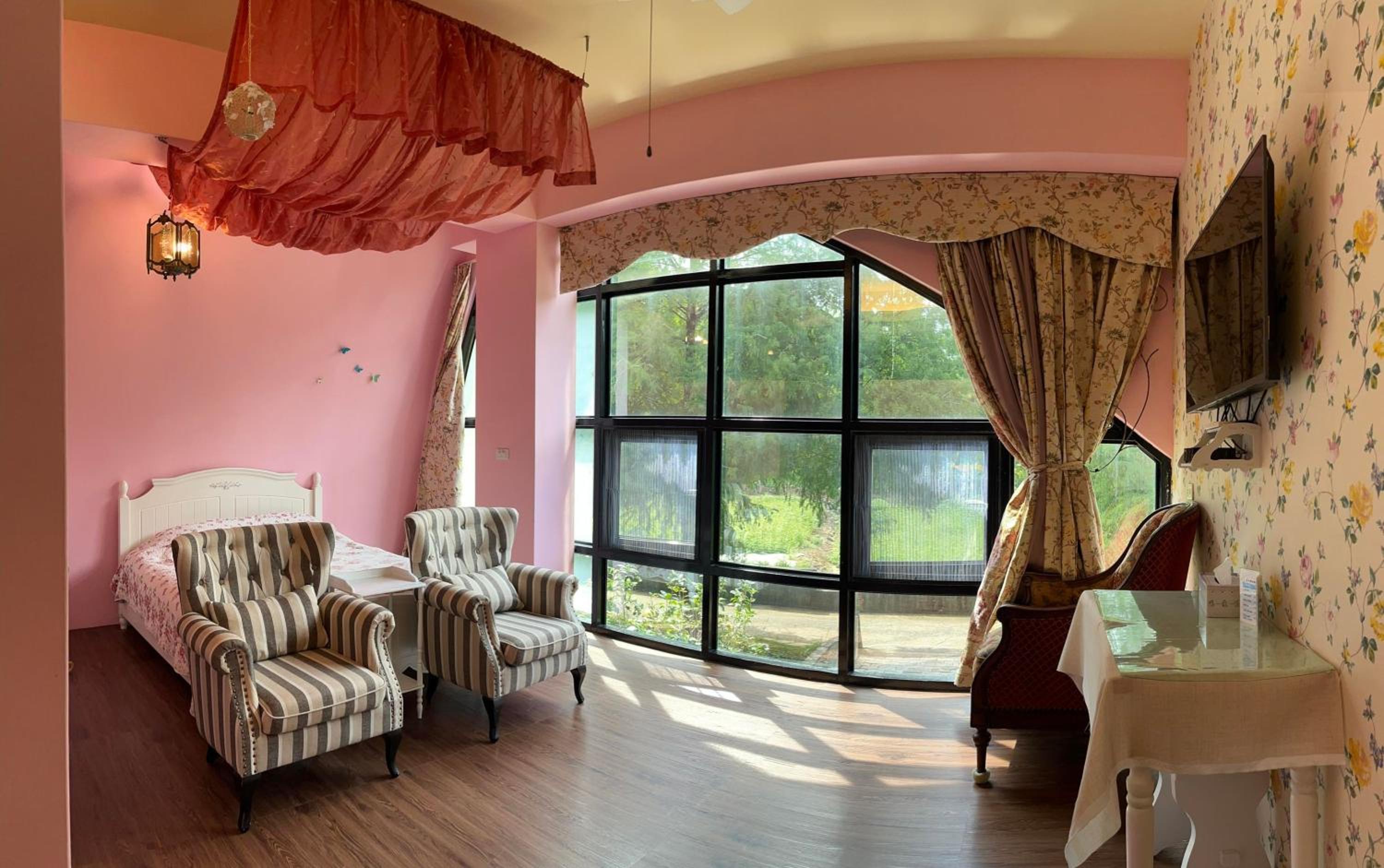 Maison-Philo Homestay B & B