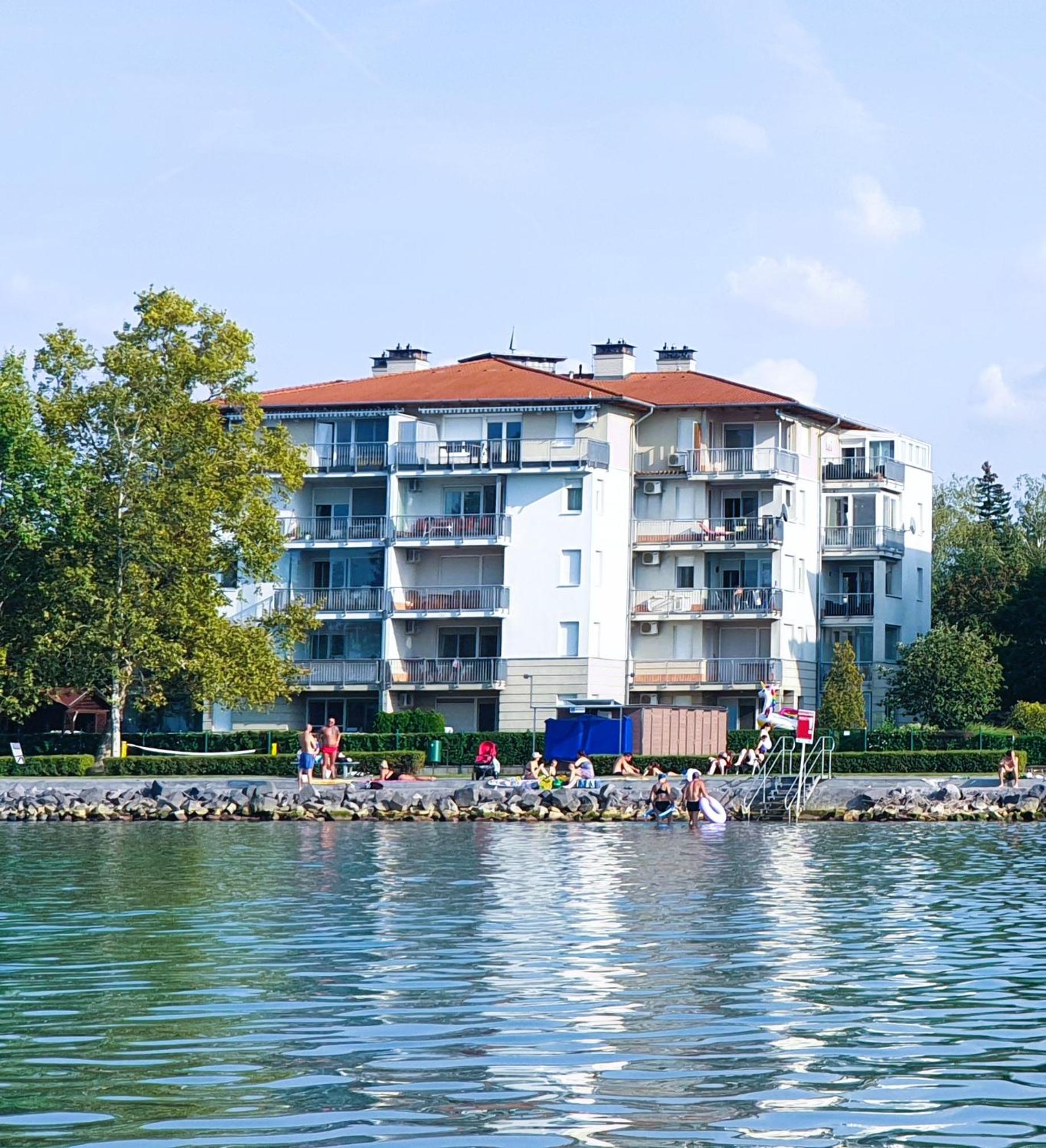 Balaton Lakeside Residence view 4
