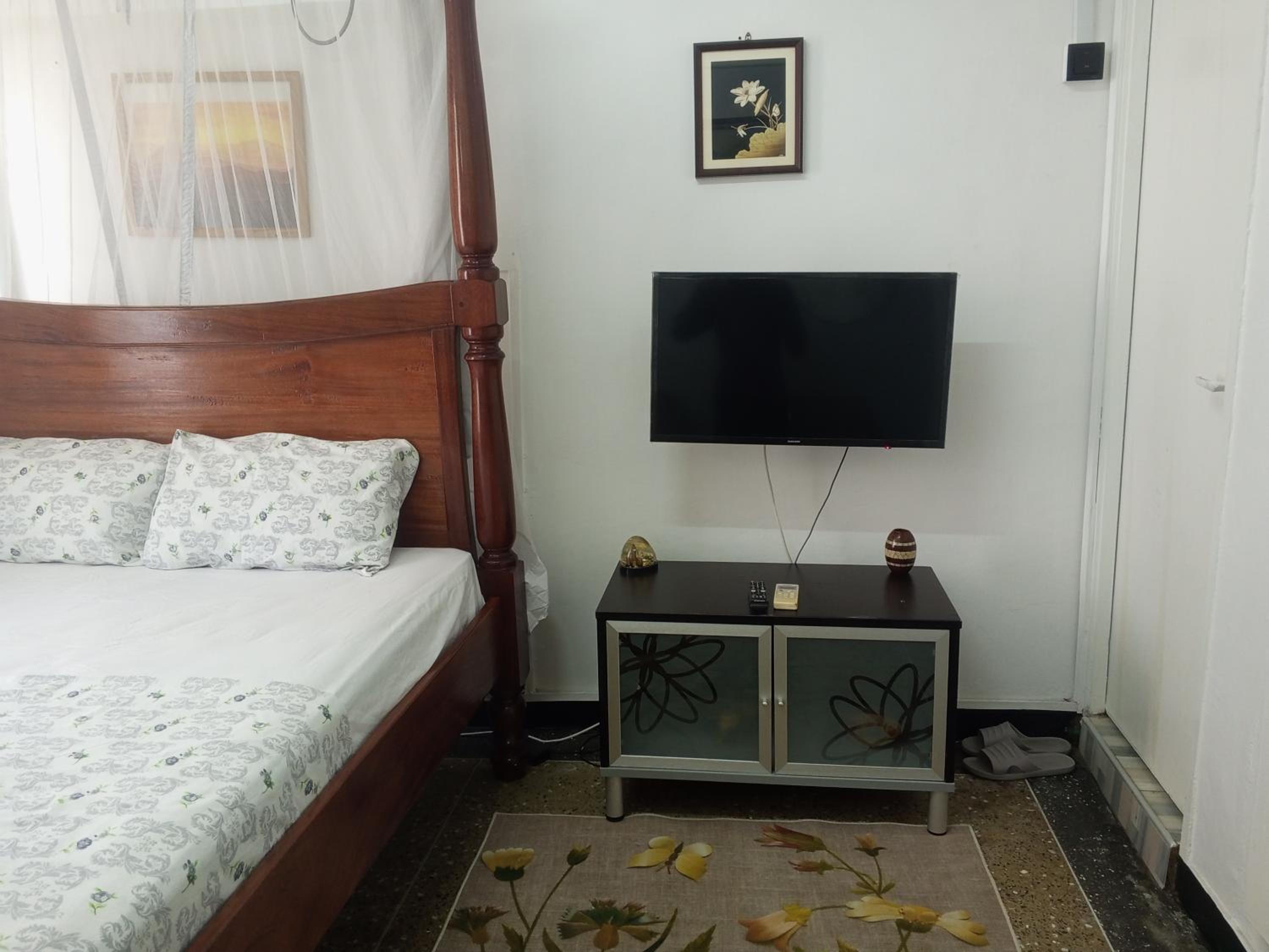 Paradise Apartment