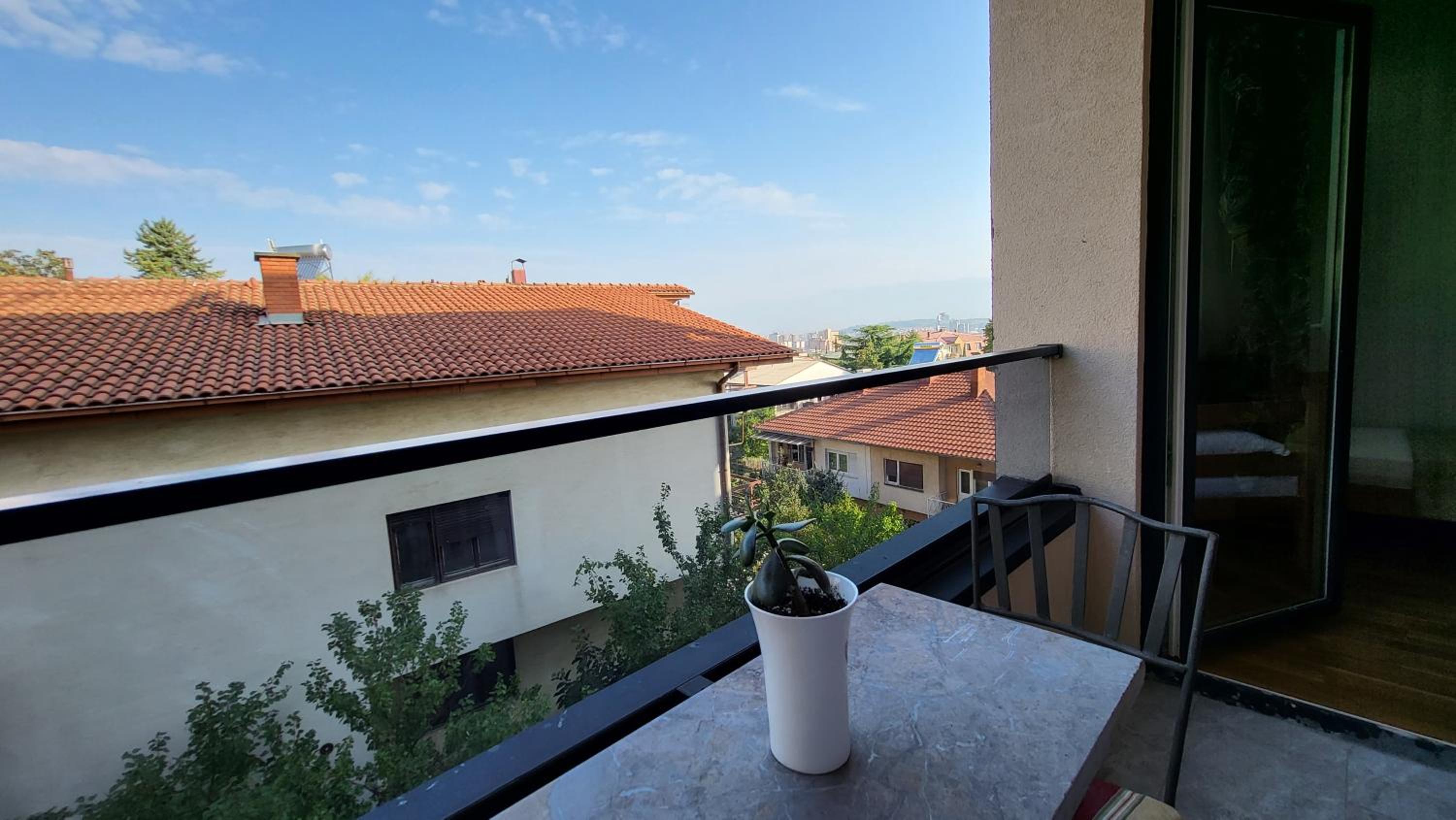 Apartment Sunrise