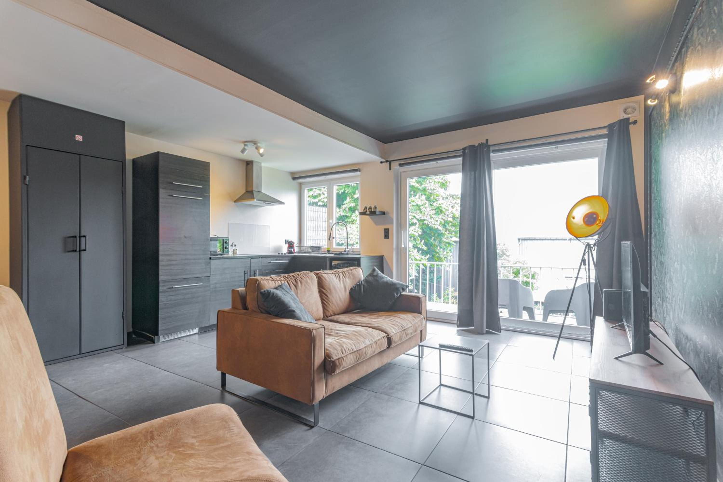Les Figuiers - Appartement 2 Chambres avec Sauna à Andenne