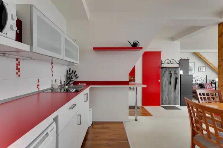 Lenka's cozy Red studio + Lenka's cozy Gold apartment