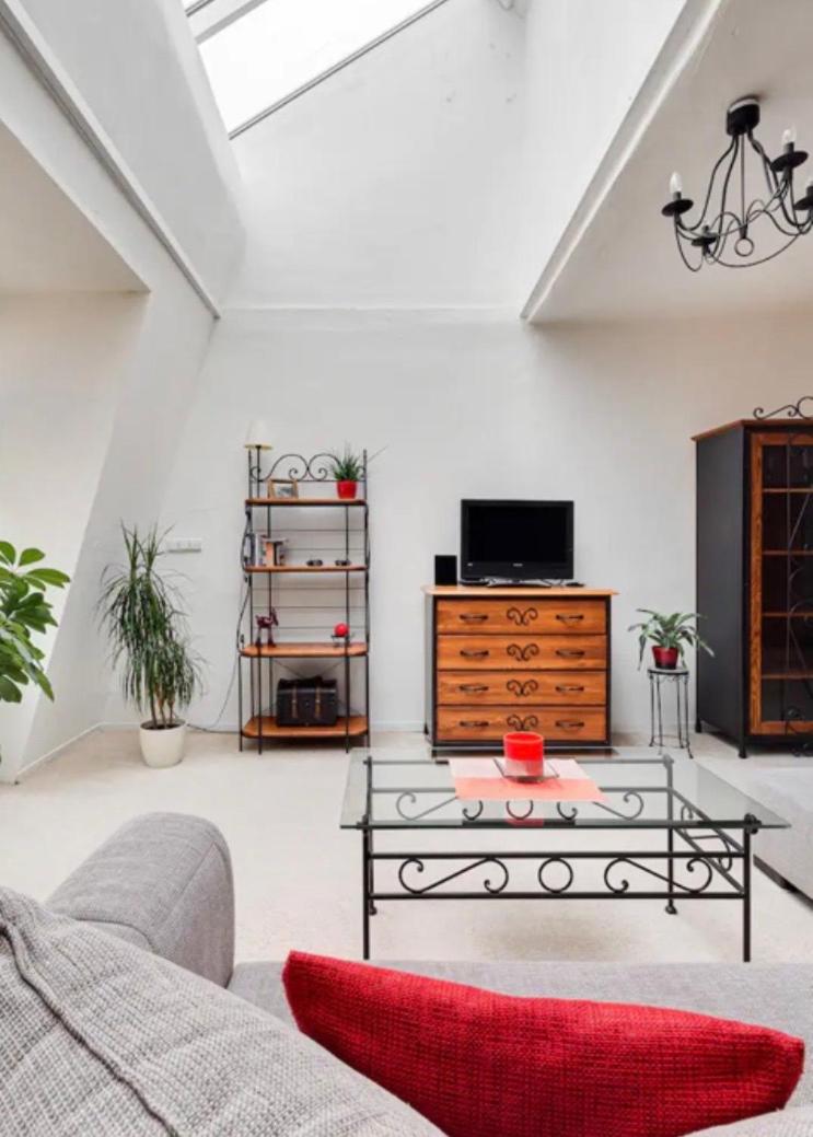 Lenka's cozy Red studio + Lenka's cozy Gold apartment