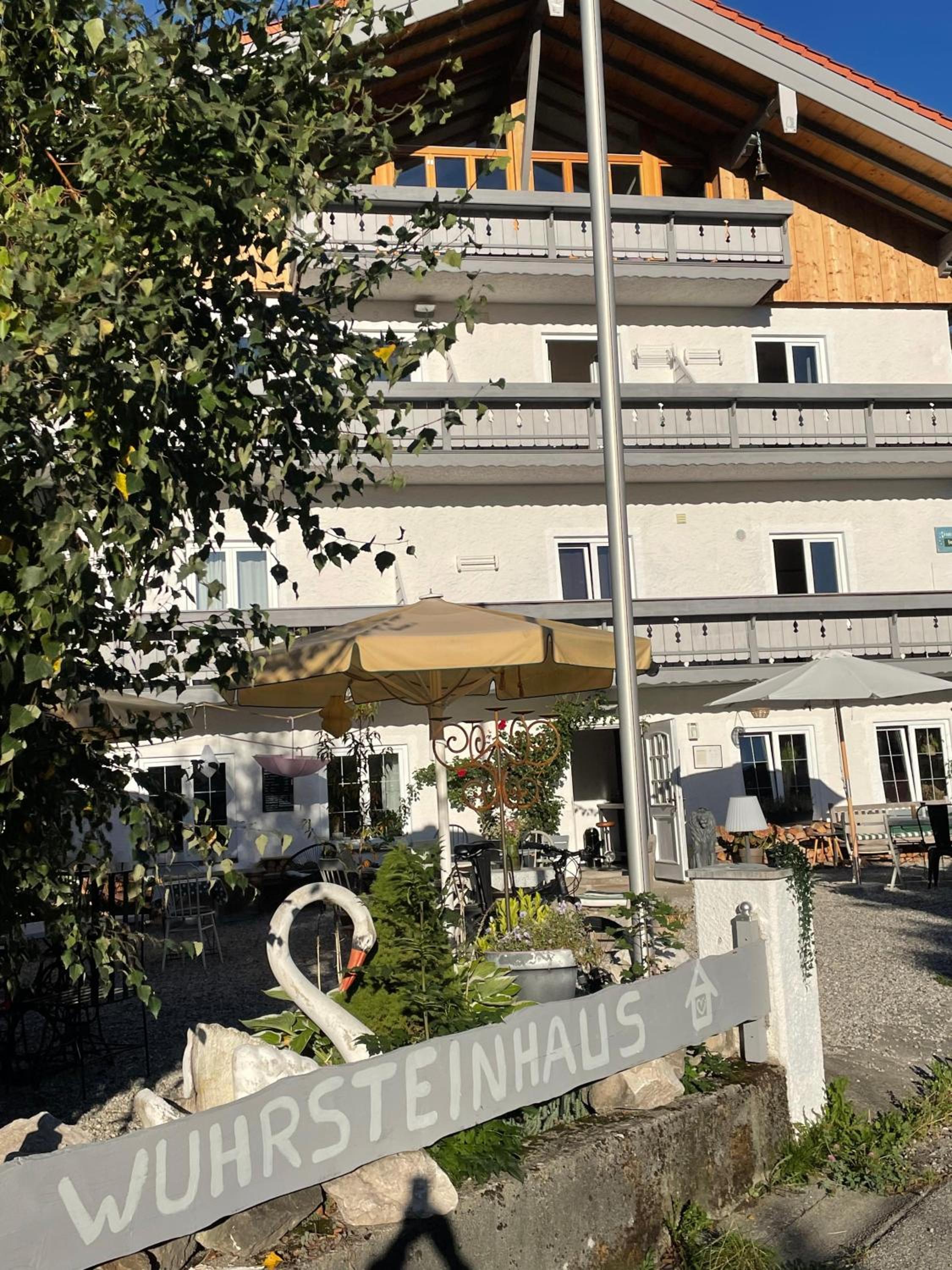 Heil- und Seminarzentrum "LebensQuell" view 2