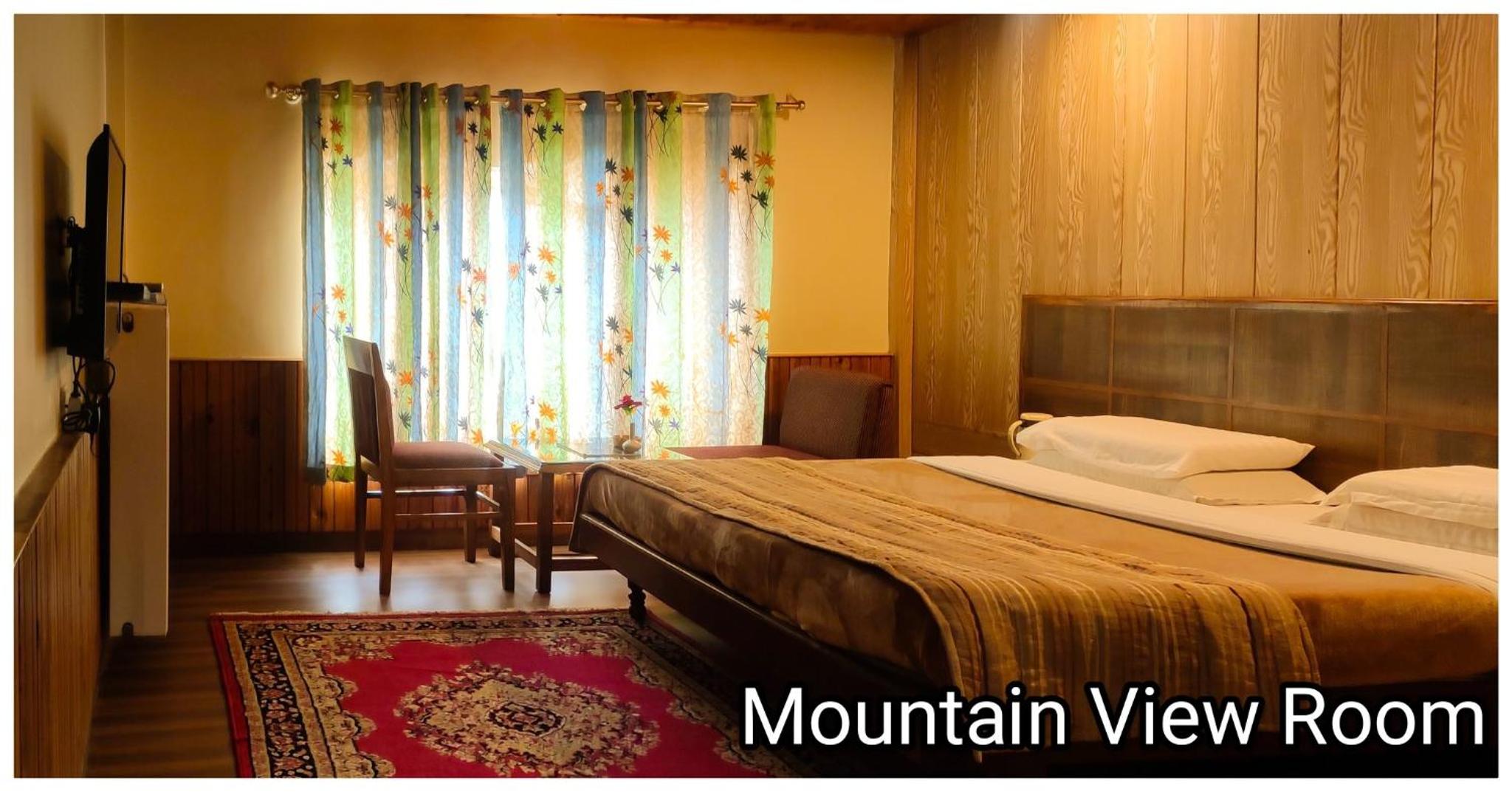 Vardaan Hotels - PatniTop view 4