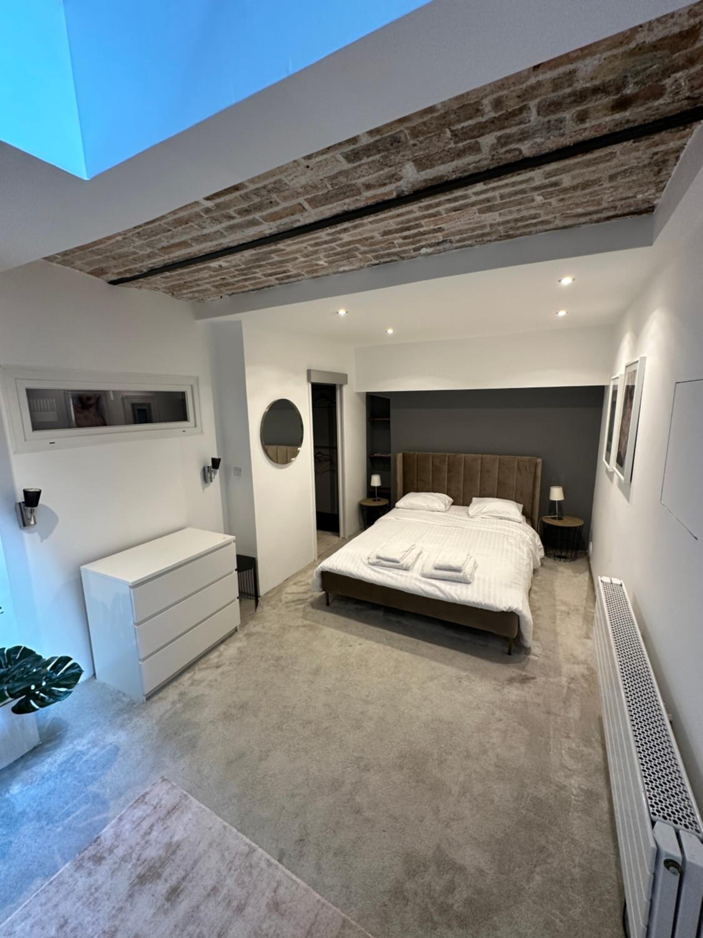 Canal Saint Martin apartments