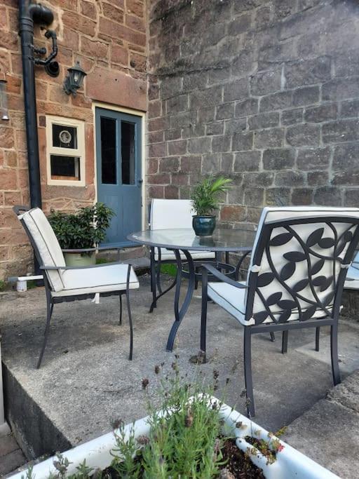 18th-Century three-bedroom Mill Worker's Cottage view 3
