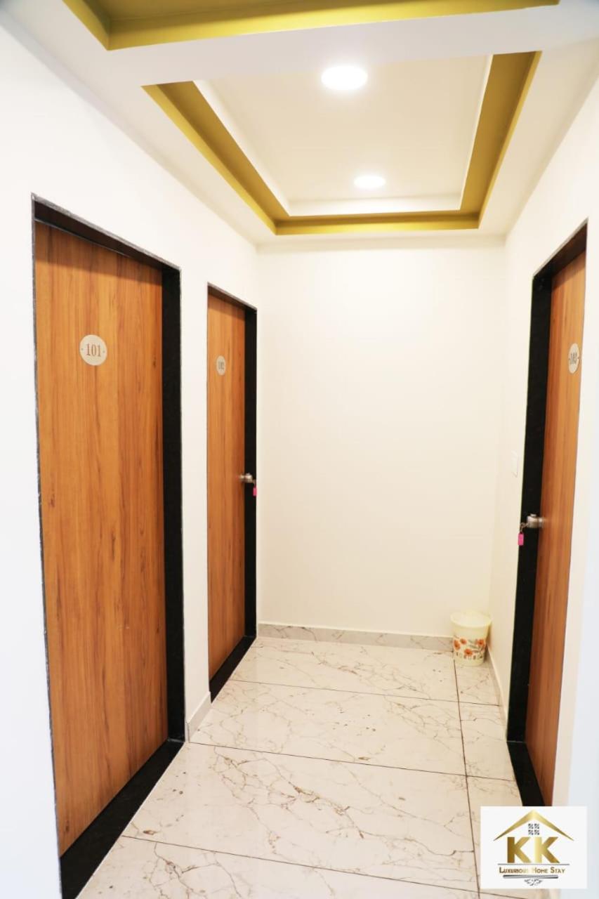 KK Luxurious Home Stay view 3