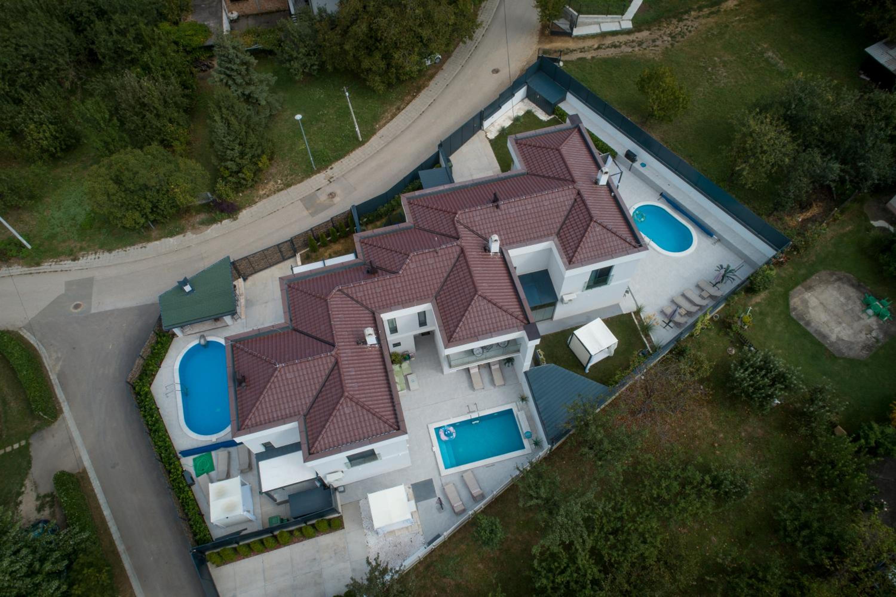 Mi Casa view 4