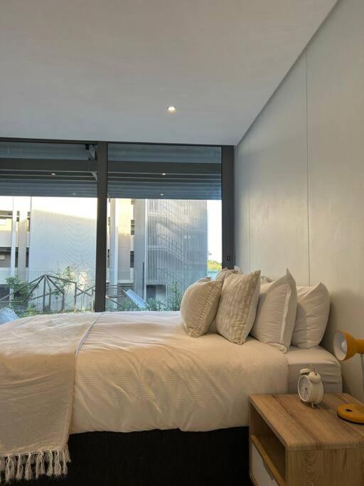 Nyne9Apartments presents a cosy getaway apartment view 4