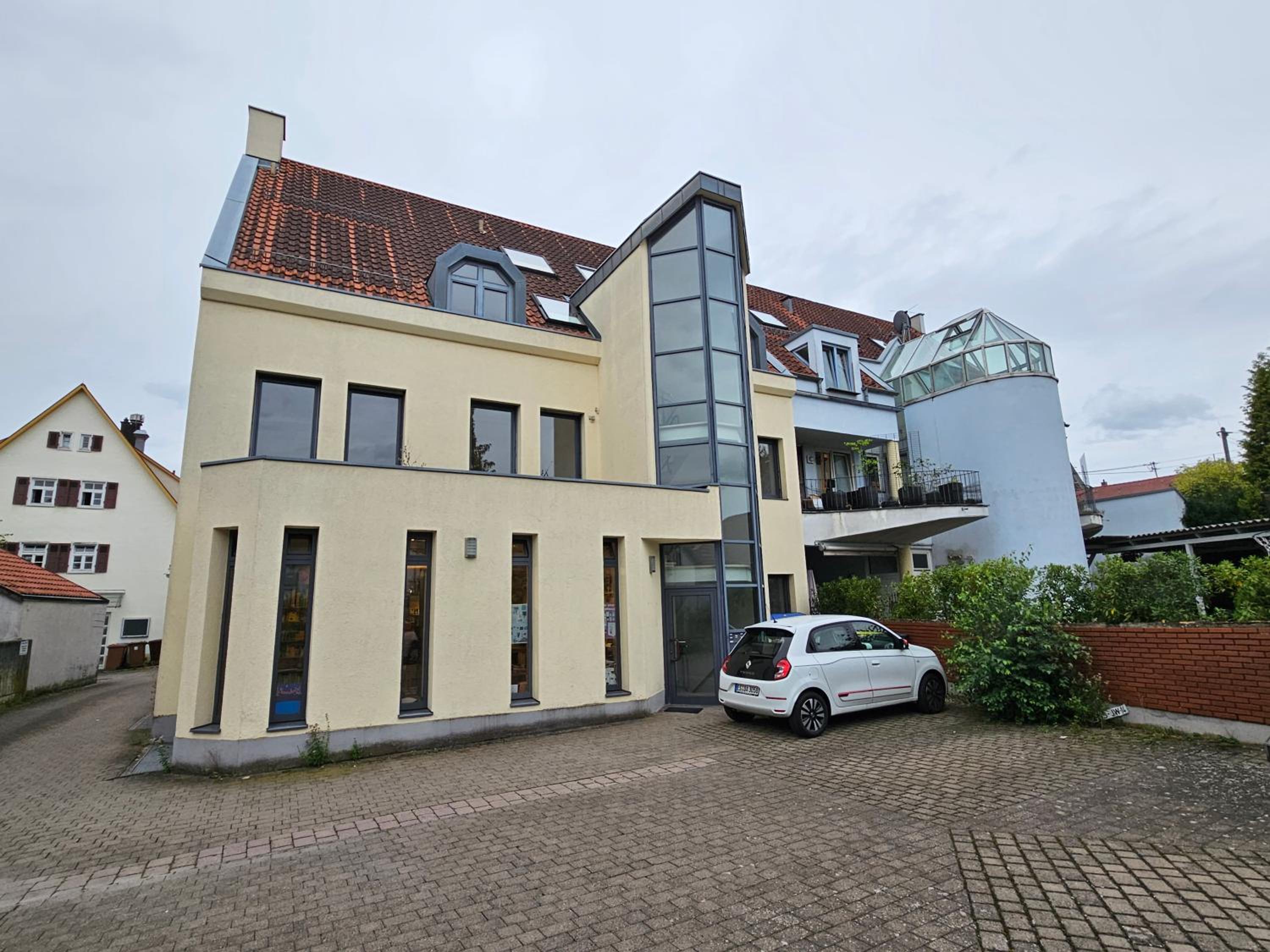 Maisonette-Wohnung Airport Messe Stuttgart - Balkon - Parkplatz