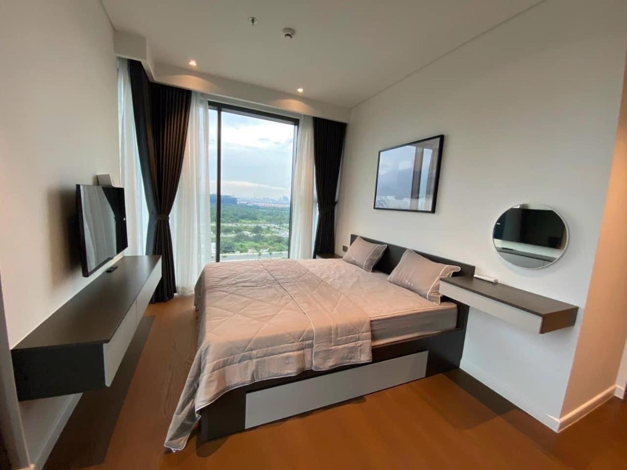 THE CREST-Central Saigon Riverside -Free POOL-GYM-SAUNA Room-YOGA Room