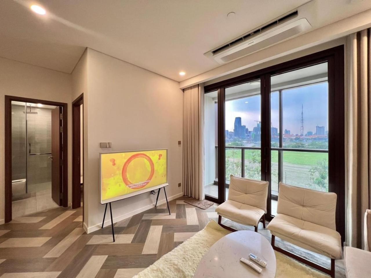 THE CREST-Central Saigon Riverside -Free POOL-GYM-SAUNA Room-YOGA Room