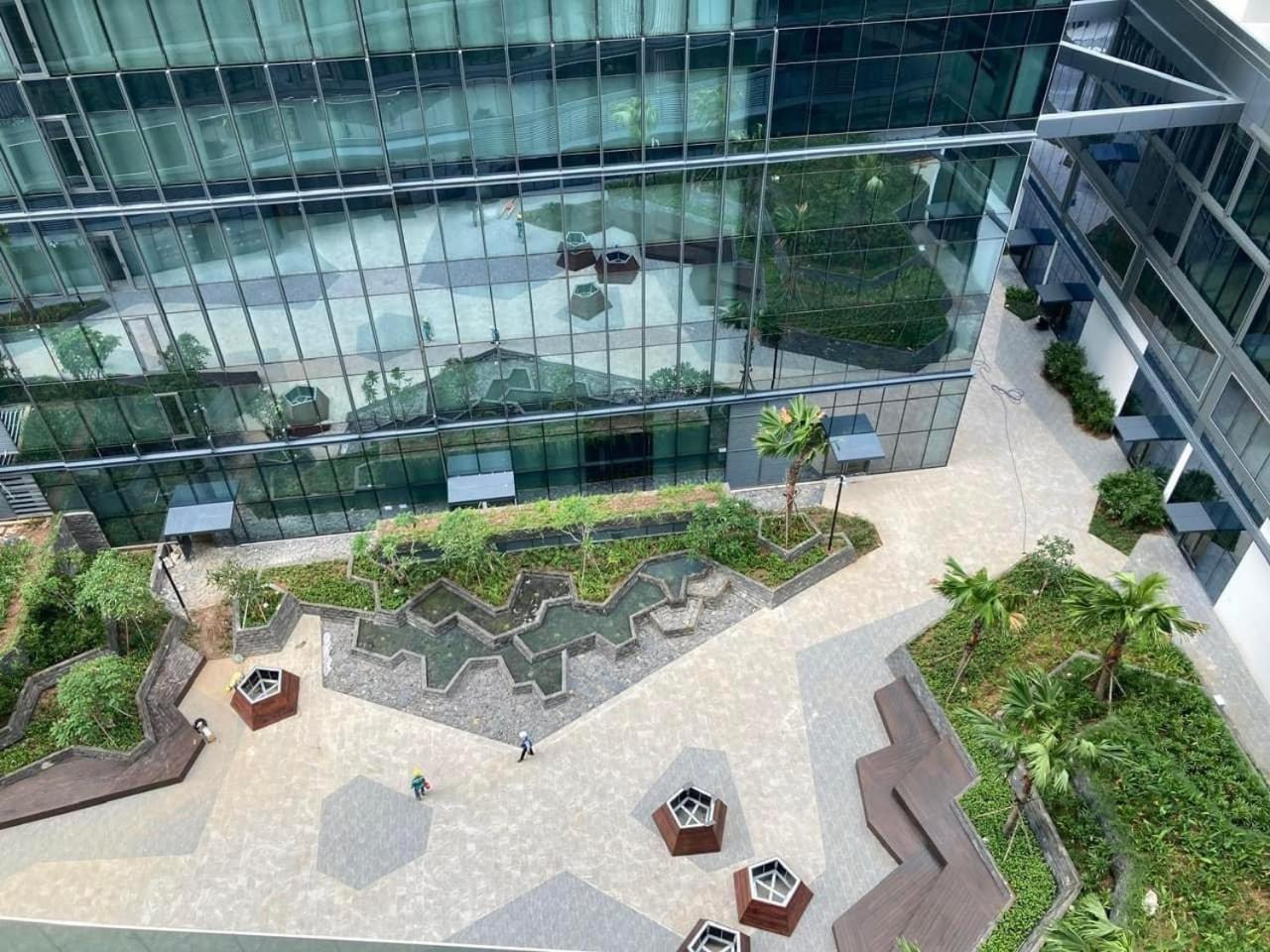 THE CREST-Central Saigon Riverside -Free POOL-GYM-SAUNA Room-YOGA Room