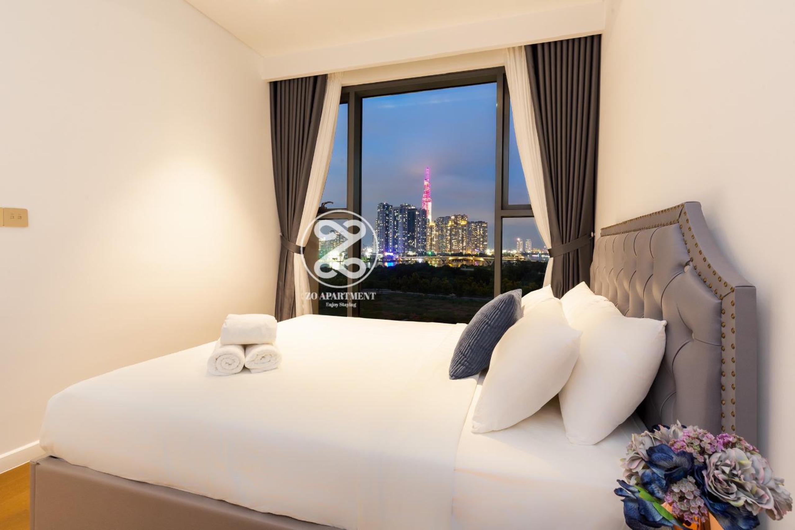 THE CREST-Central Saigon Riverside -Free POOL-GYM-SAUNA Room-YOGA Room