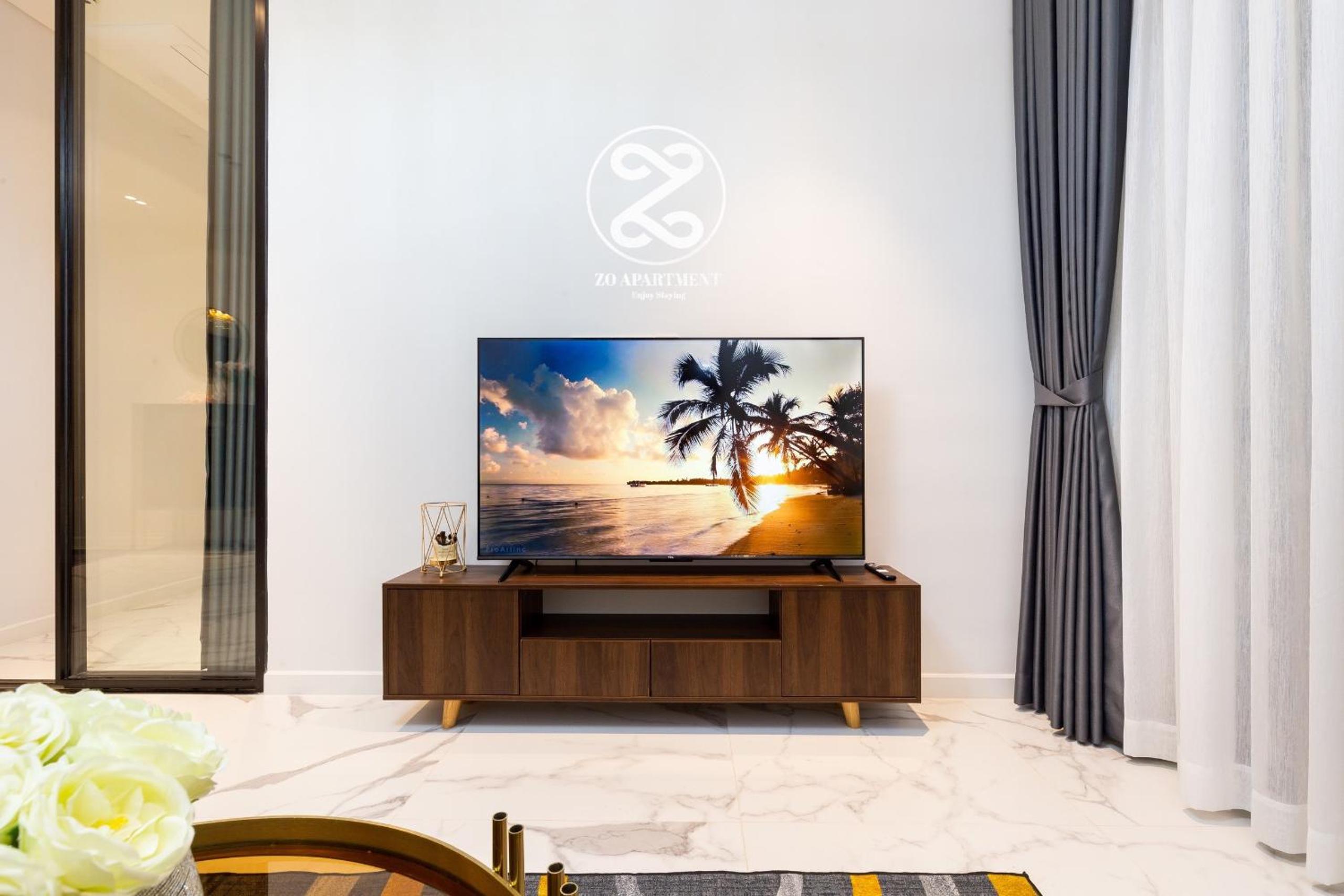 THE CREST-Central Saigon Riverside -Free POOL-GYM-SAUNA Room-YOGA Room