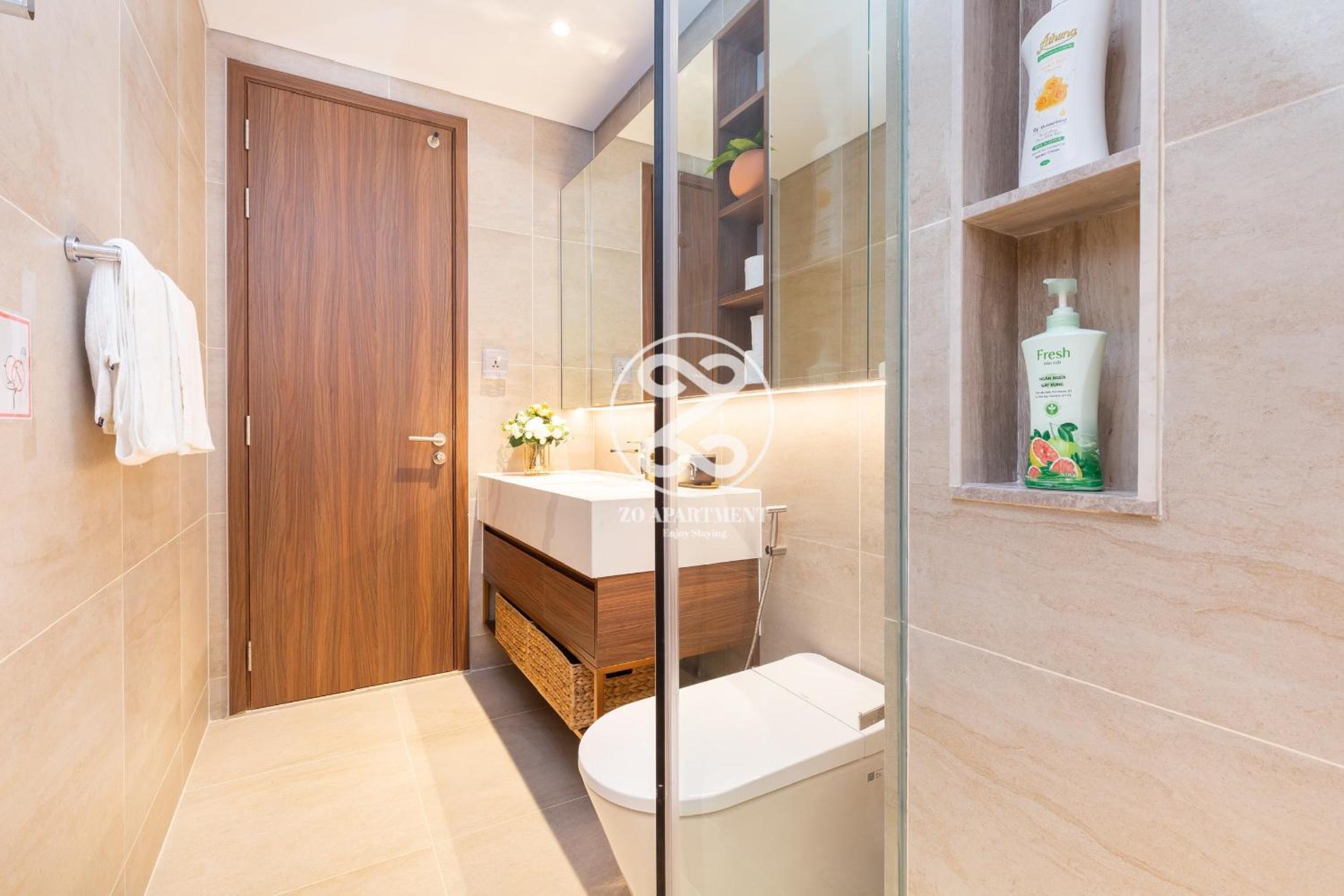 THE CREST-Central Saigon Riverside -Free POOL-GYM-SAUNA Room-YOGA Room