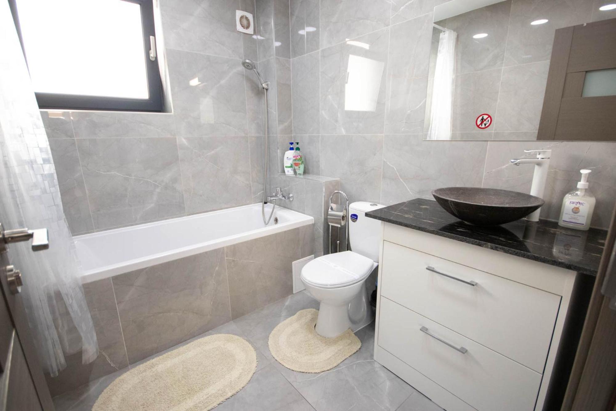 AStar Apartments - Executive view 4