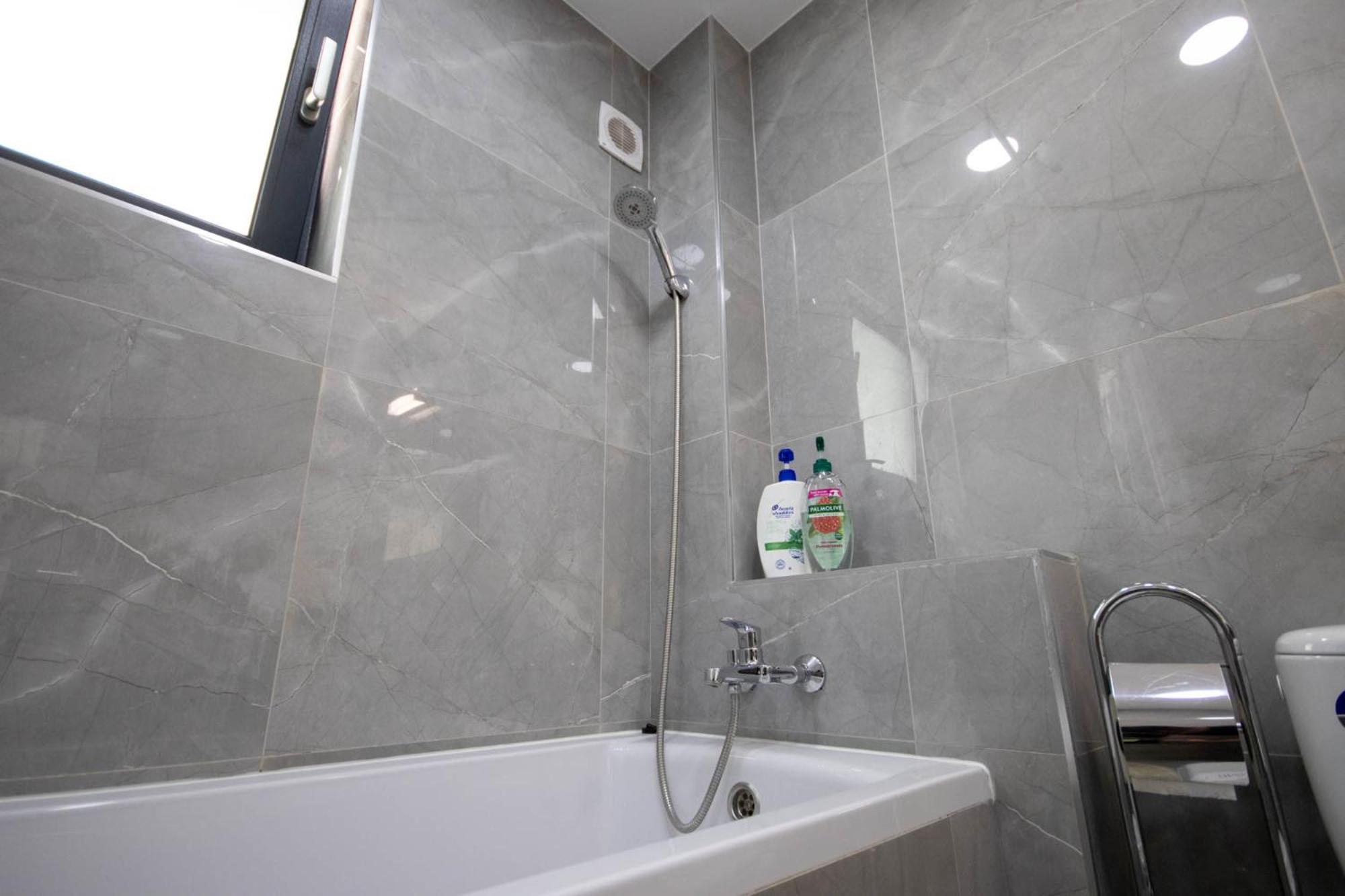 AStar Apartments - Executive view 5