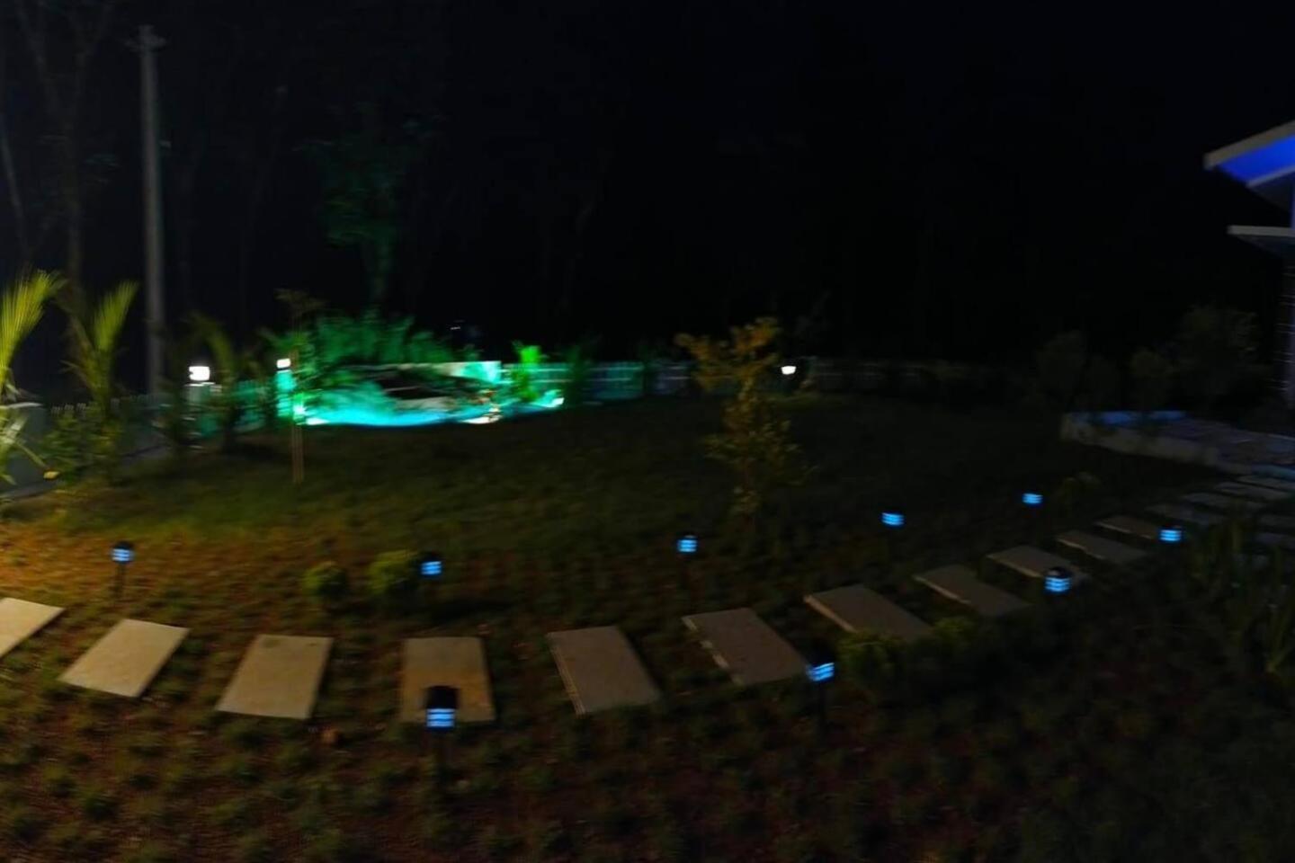 Photo 18