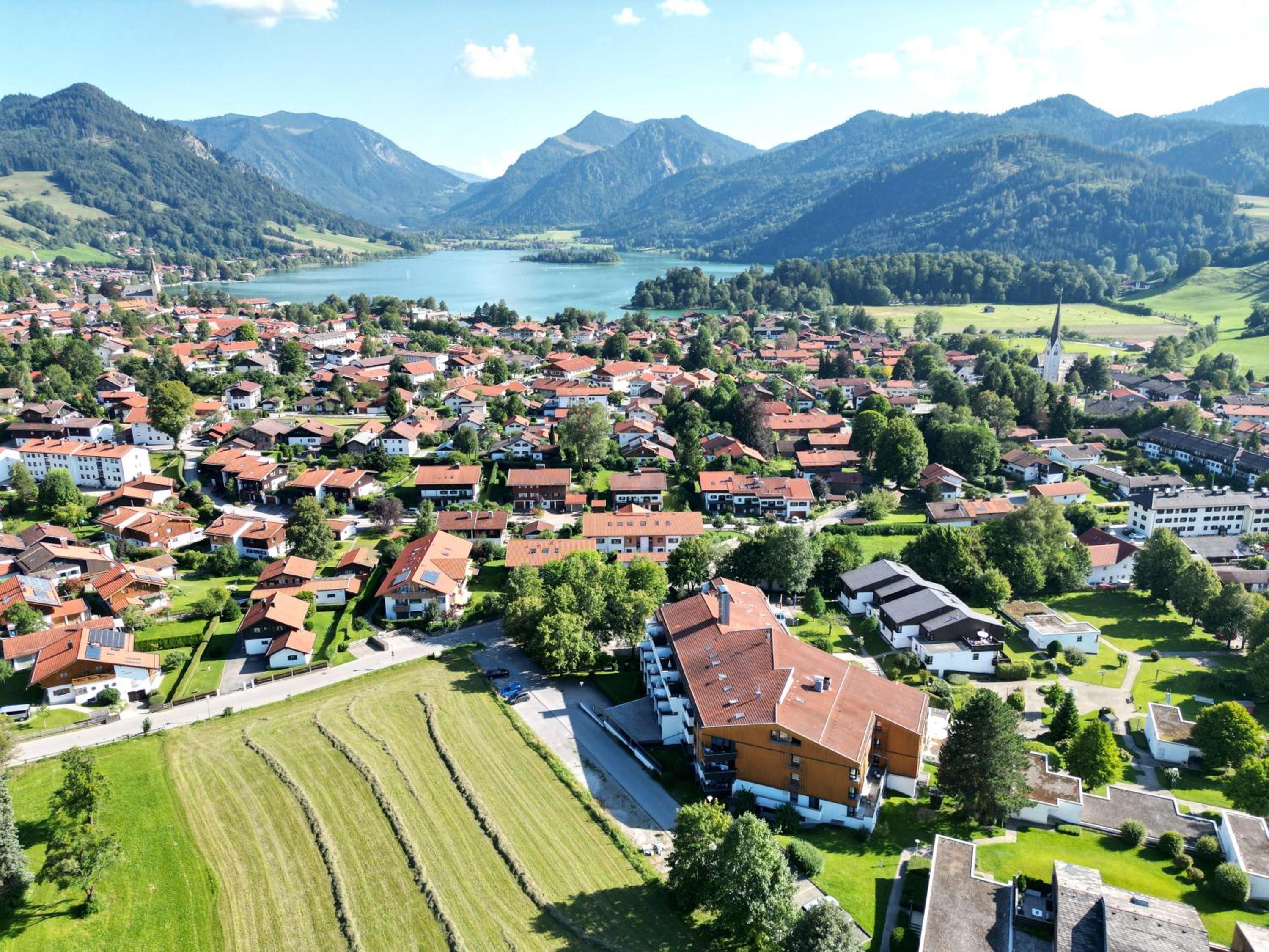 AlpenOase Schliersee - große Suite mit Sauna oder gemütliche Studio Appartements