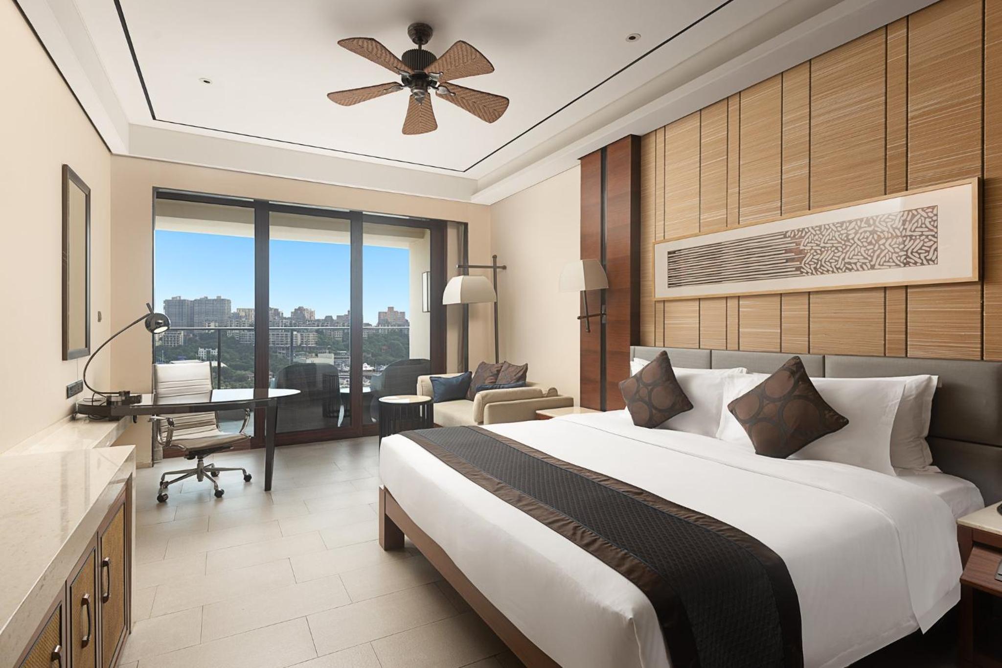 Crowne Plaza Sanya City Center by IHG