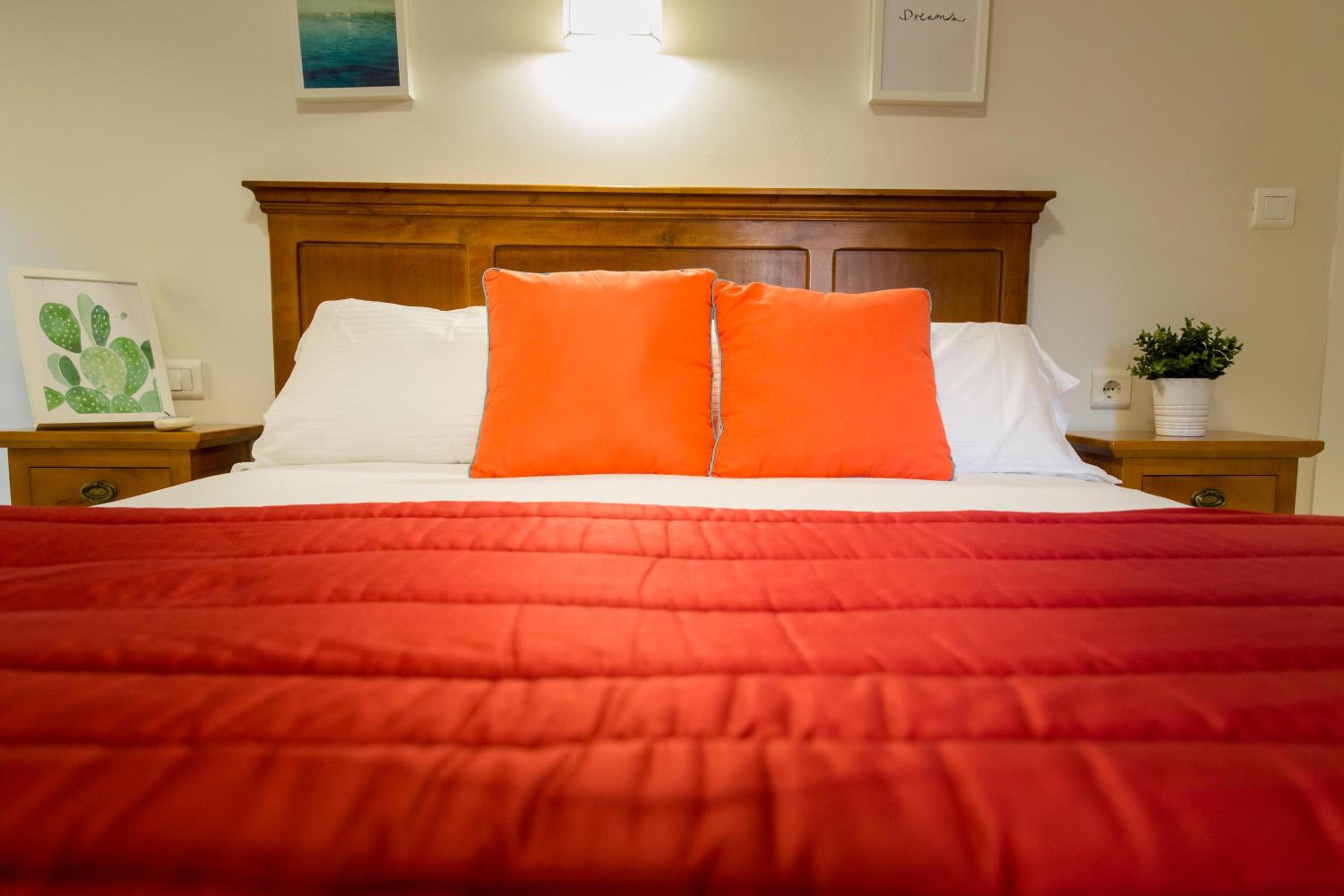 Apartments Holidays2Malaga City Center
