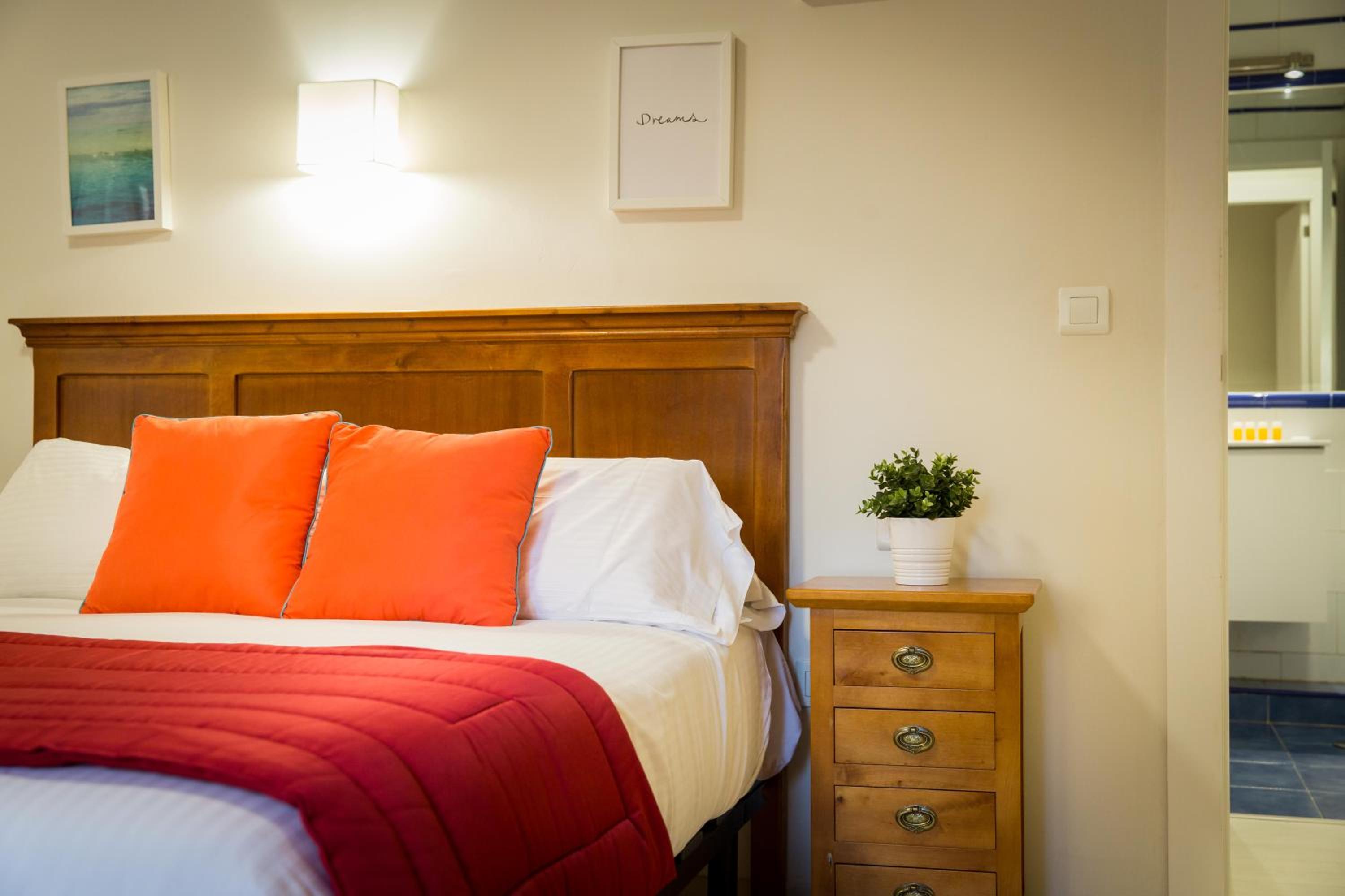 Apartments Holidays2Malaga City Center