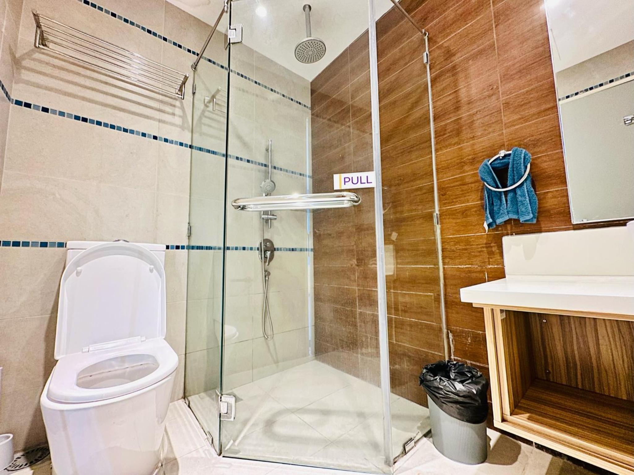 Two-Bedroom Apartment KK Sabah photo 5