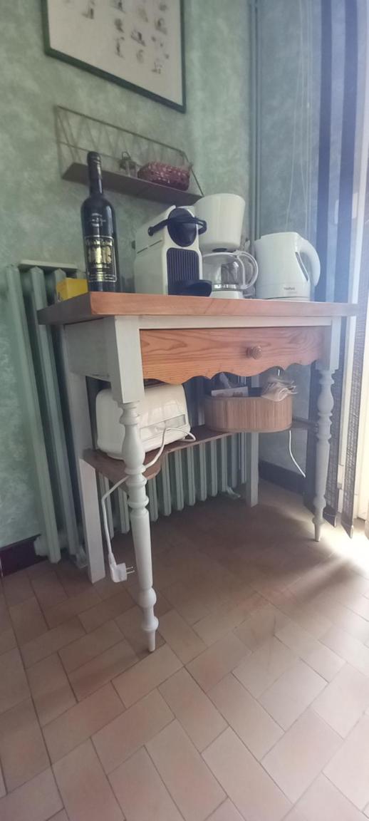 Suite privée dans spacieuse maison du Périgord, avec piscine