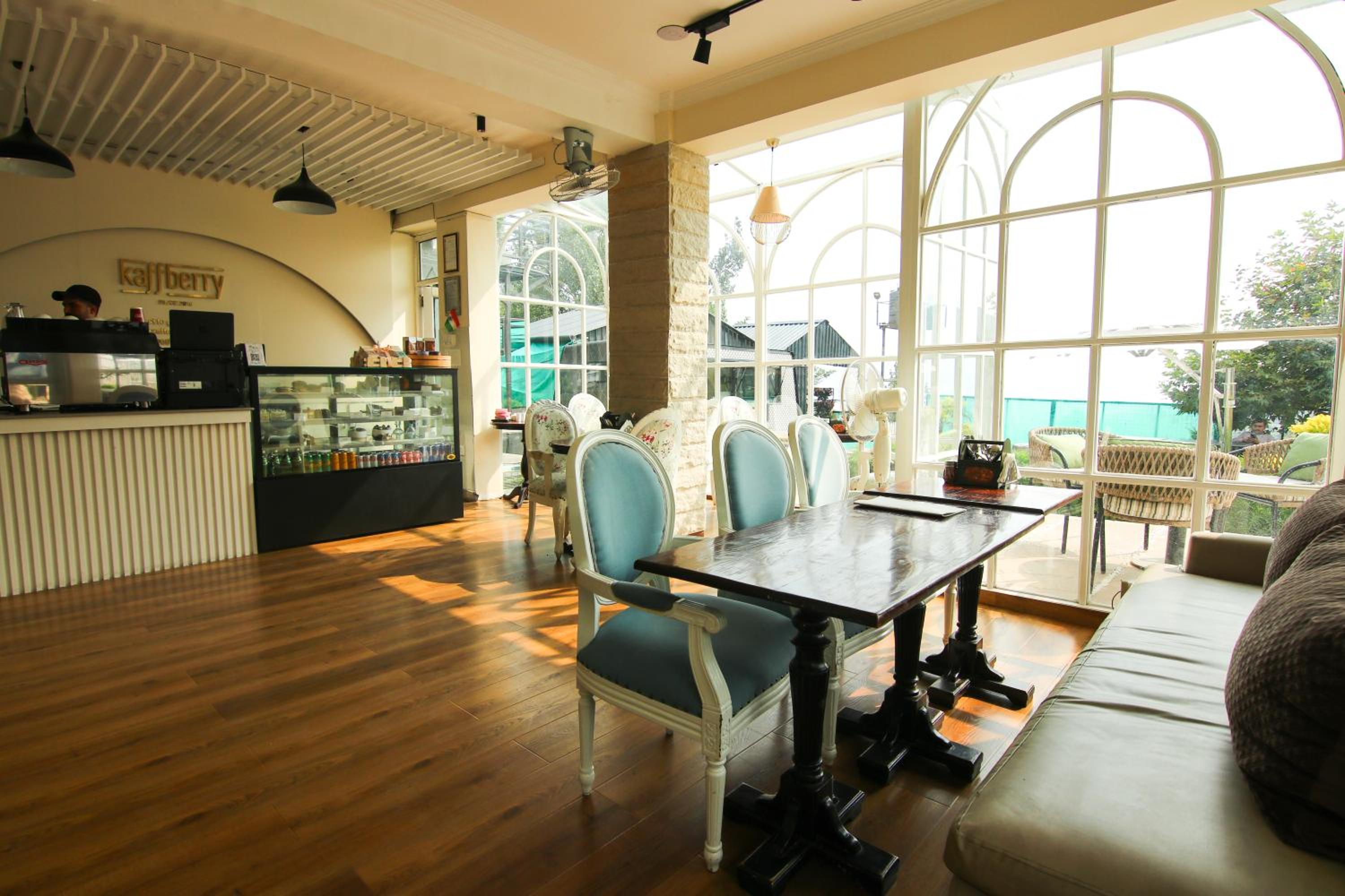 Kaffberry Cafe & Homestays