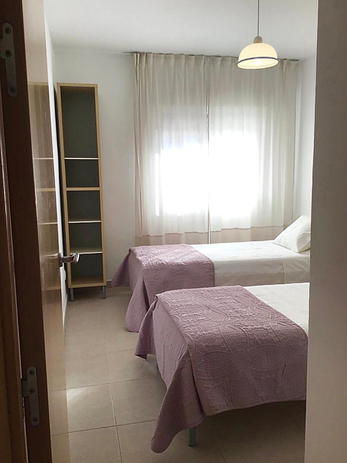 Gorgeous Sea Views and Great Location! view 5