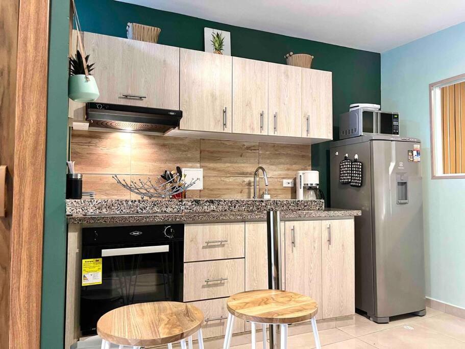 NEW Elegant & Cozy Studio - Best Central Location
