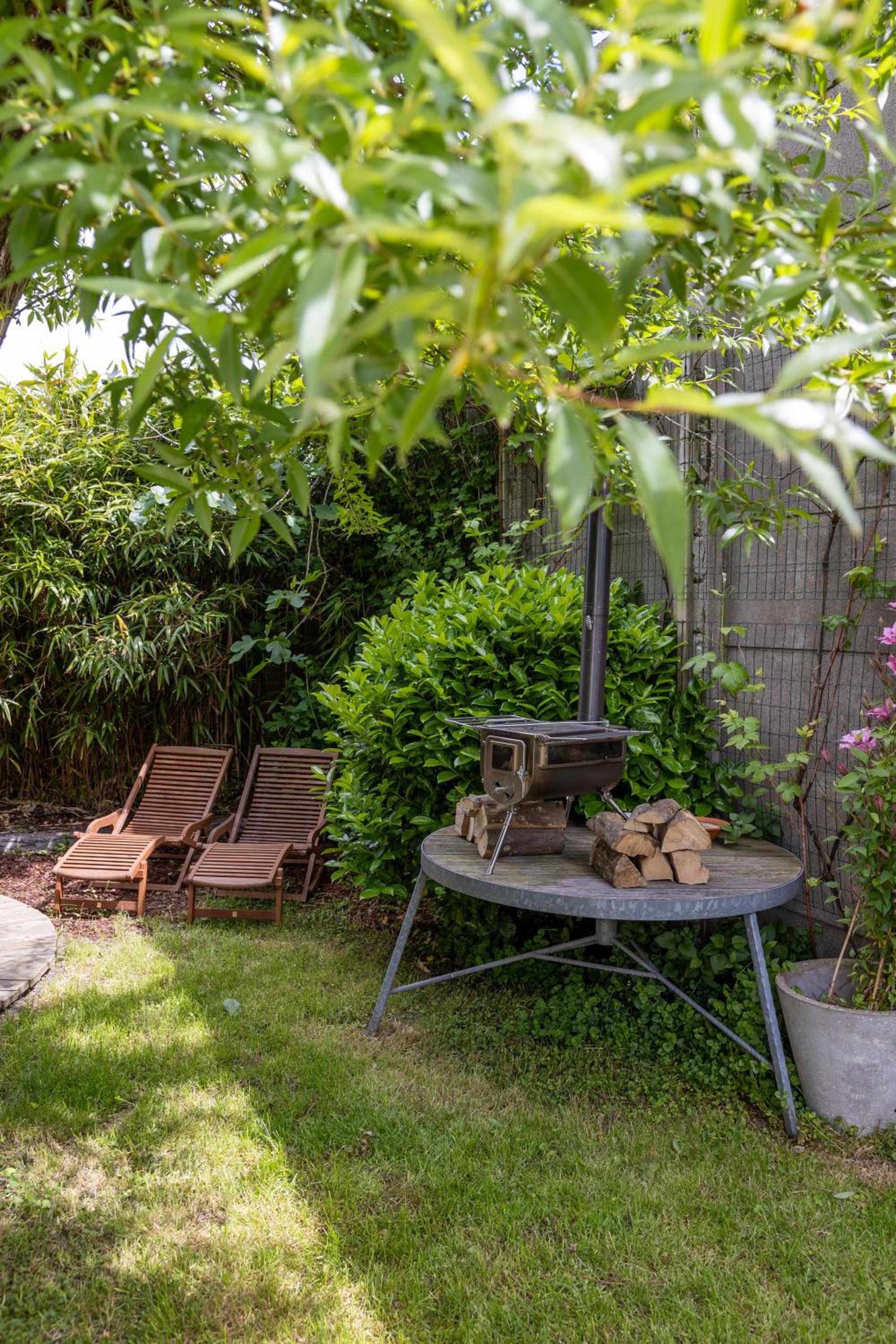 B&B Summertime