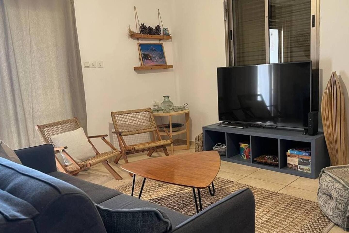 Meller apartmenr