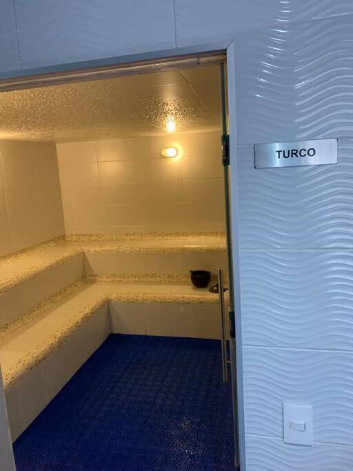 Apartaestudio - acogedor- Pool- Gym